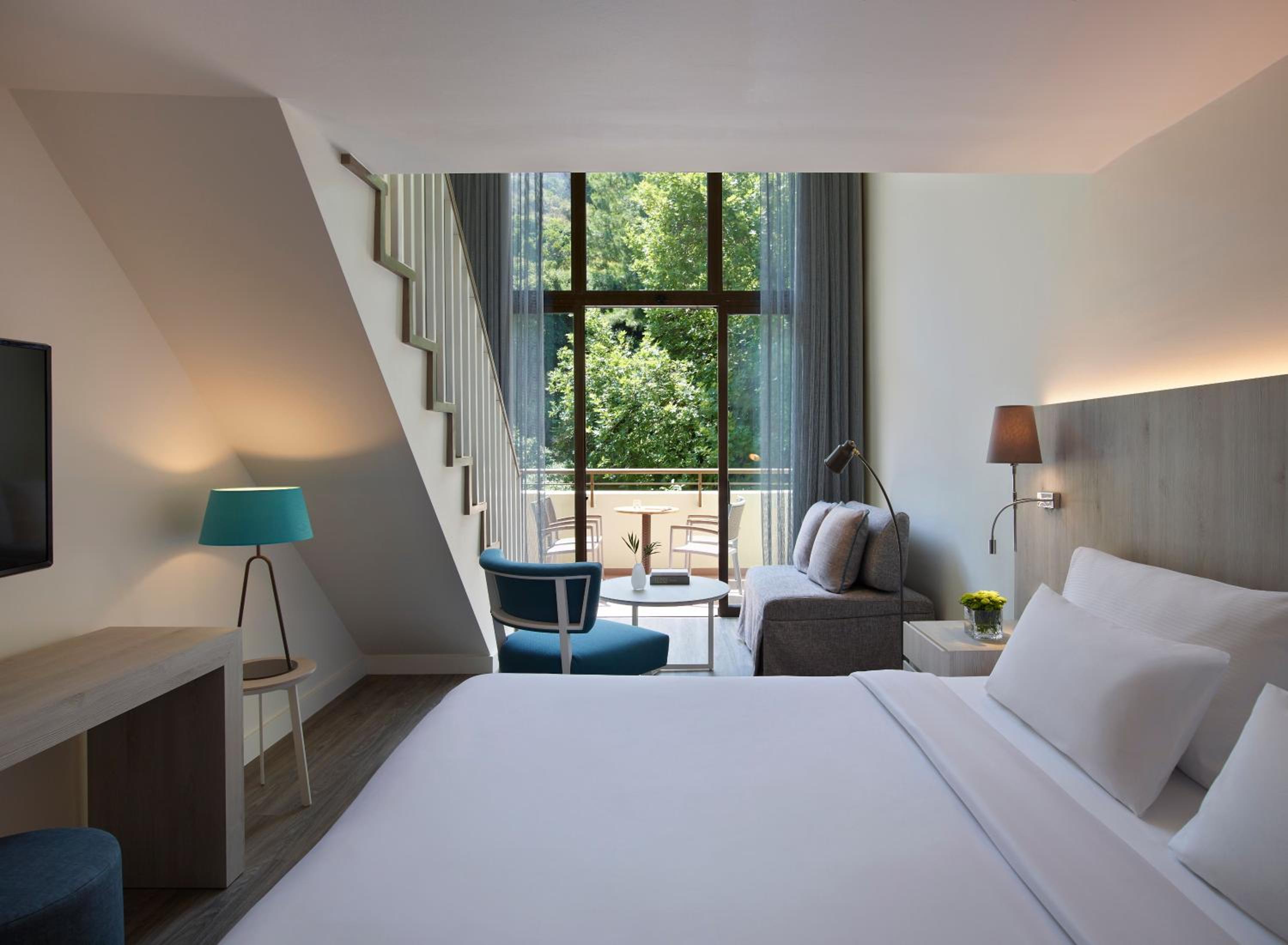 Duplex Suite with Forest View