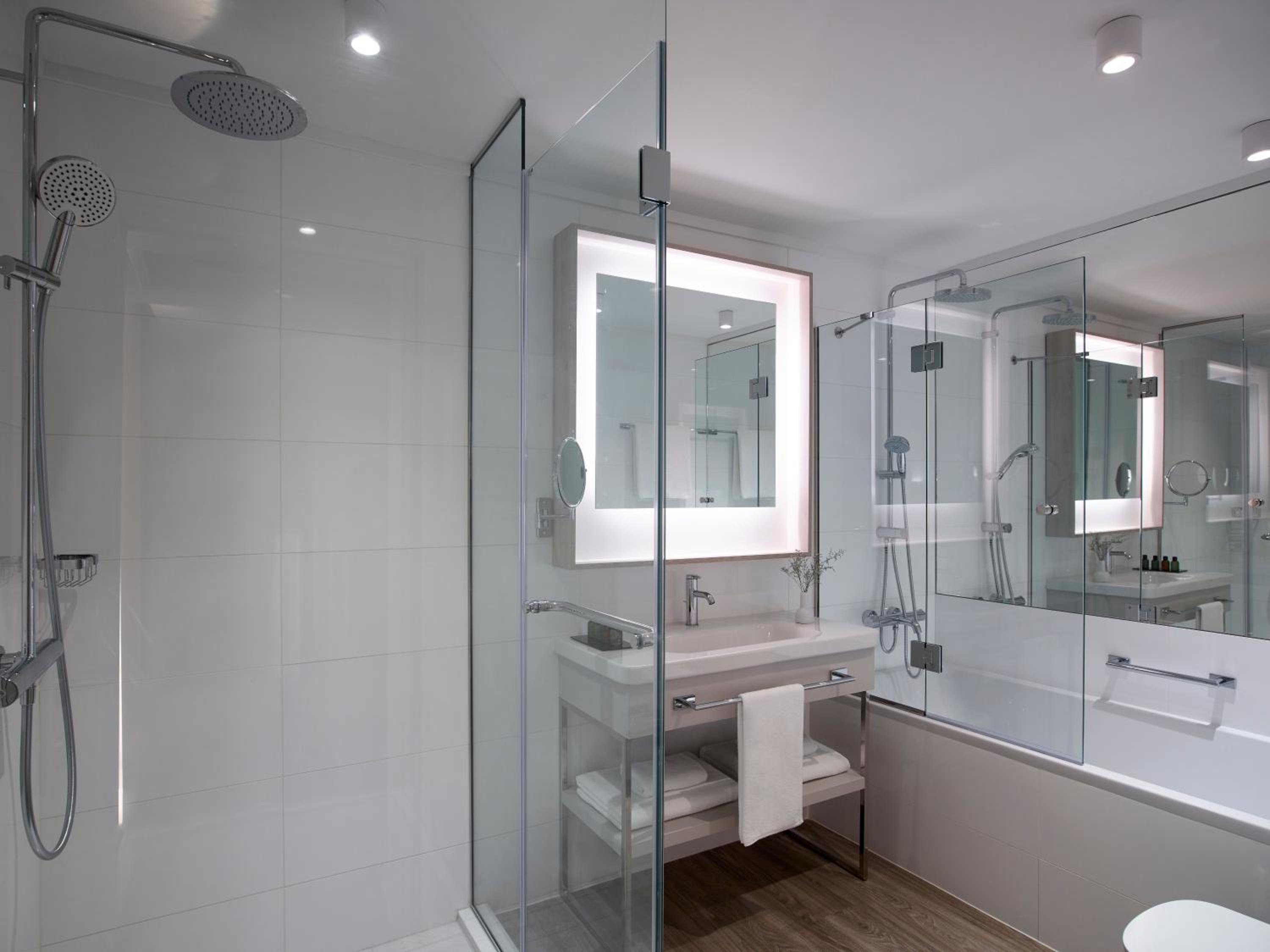 Duplex Suite with Sea View thumbnail 6
