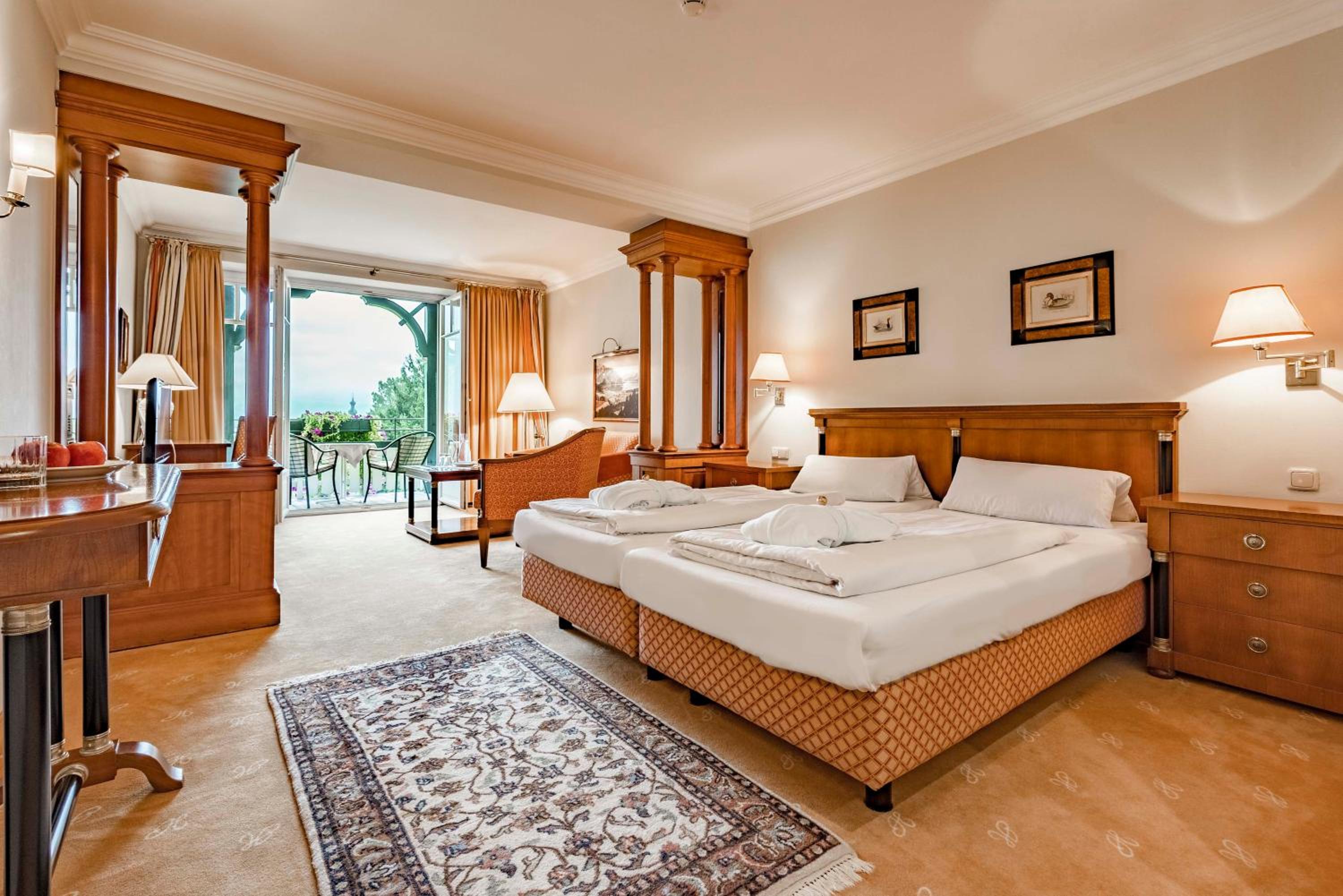 Superior Room with Lake View photo 1