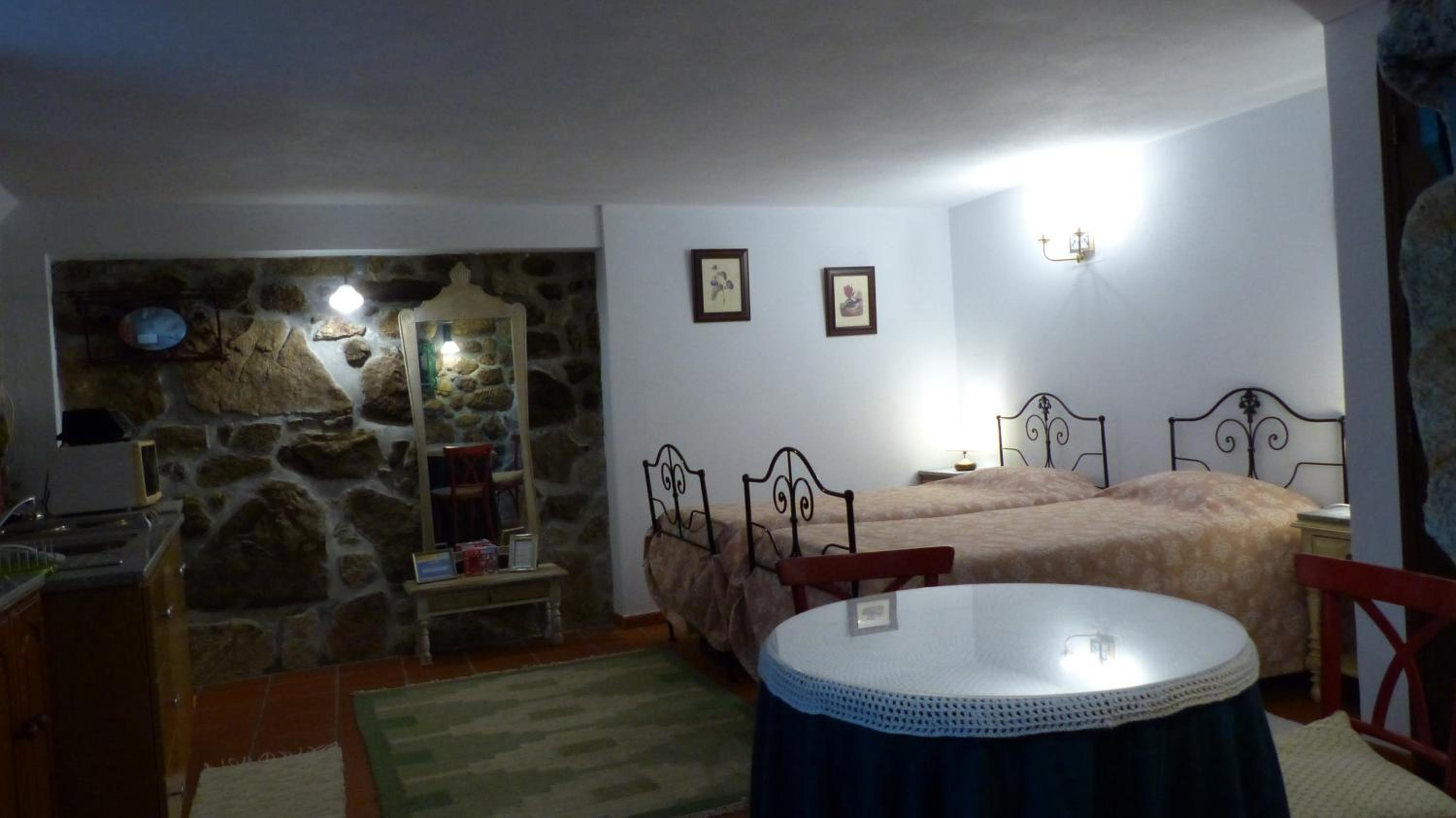 Studio Apartment photo 2