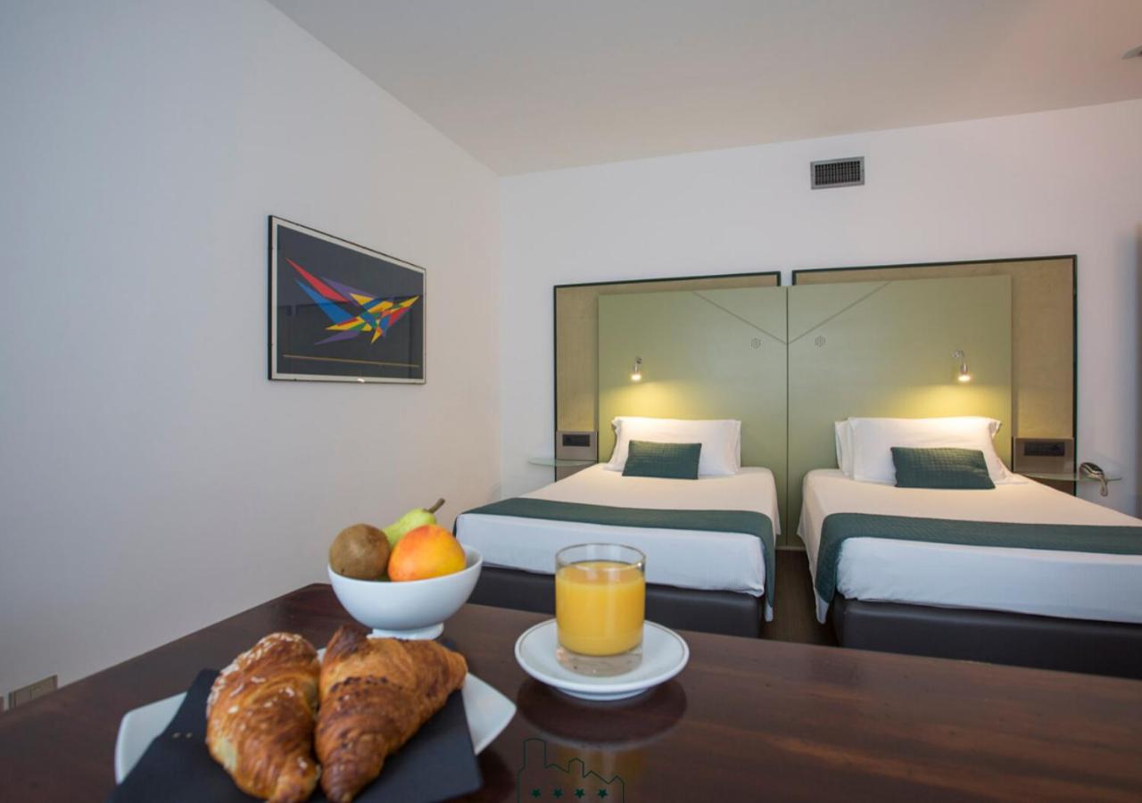 Classic Twin Room - Photo 1