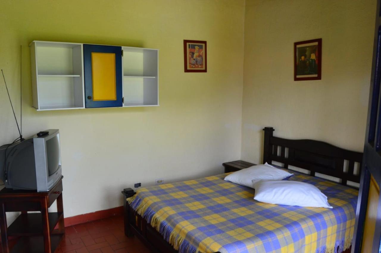 Double Room with Private Bathroom photo 1