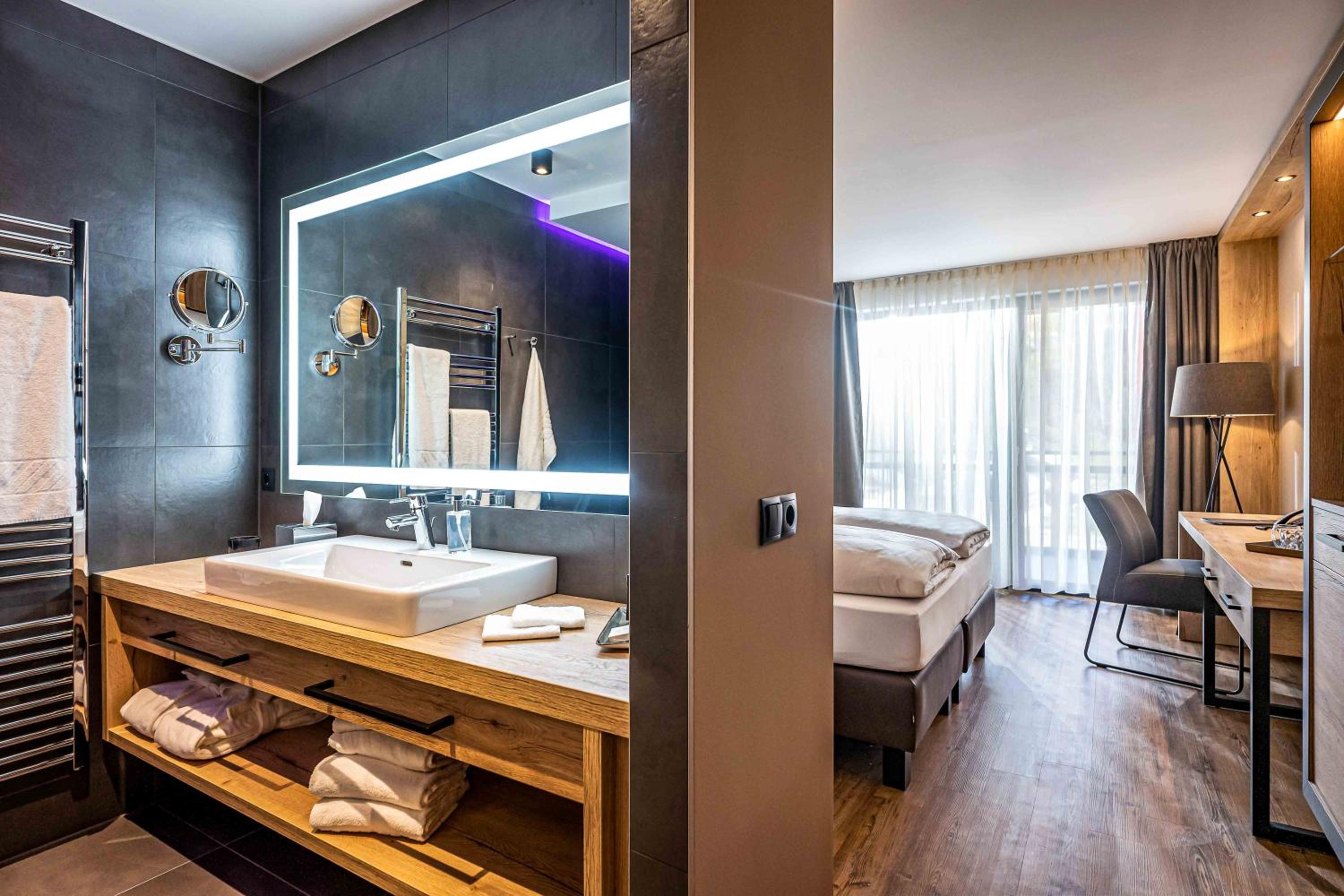 Standard Double Room- CASUAL - Photo 2