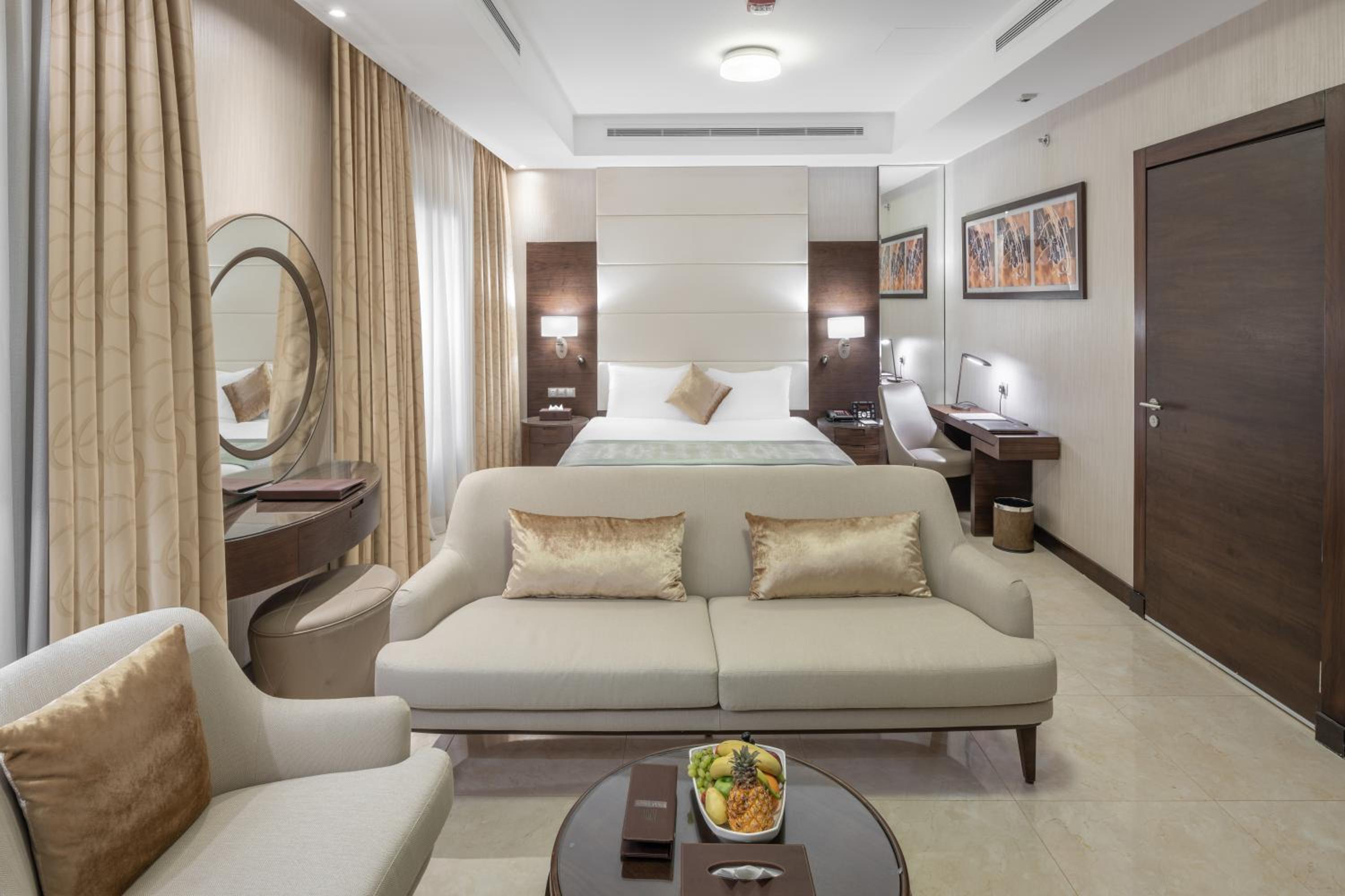 Accessible Suite with One King Bed - Photo 2