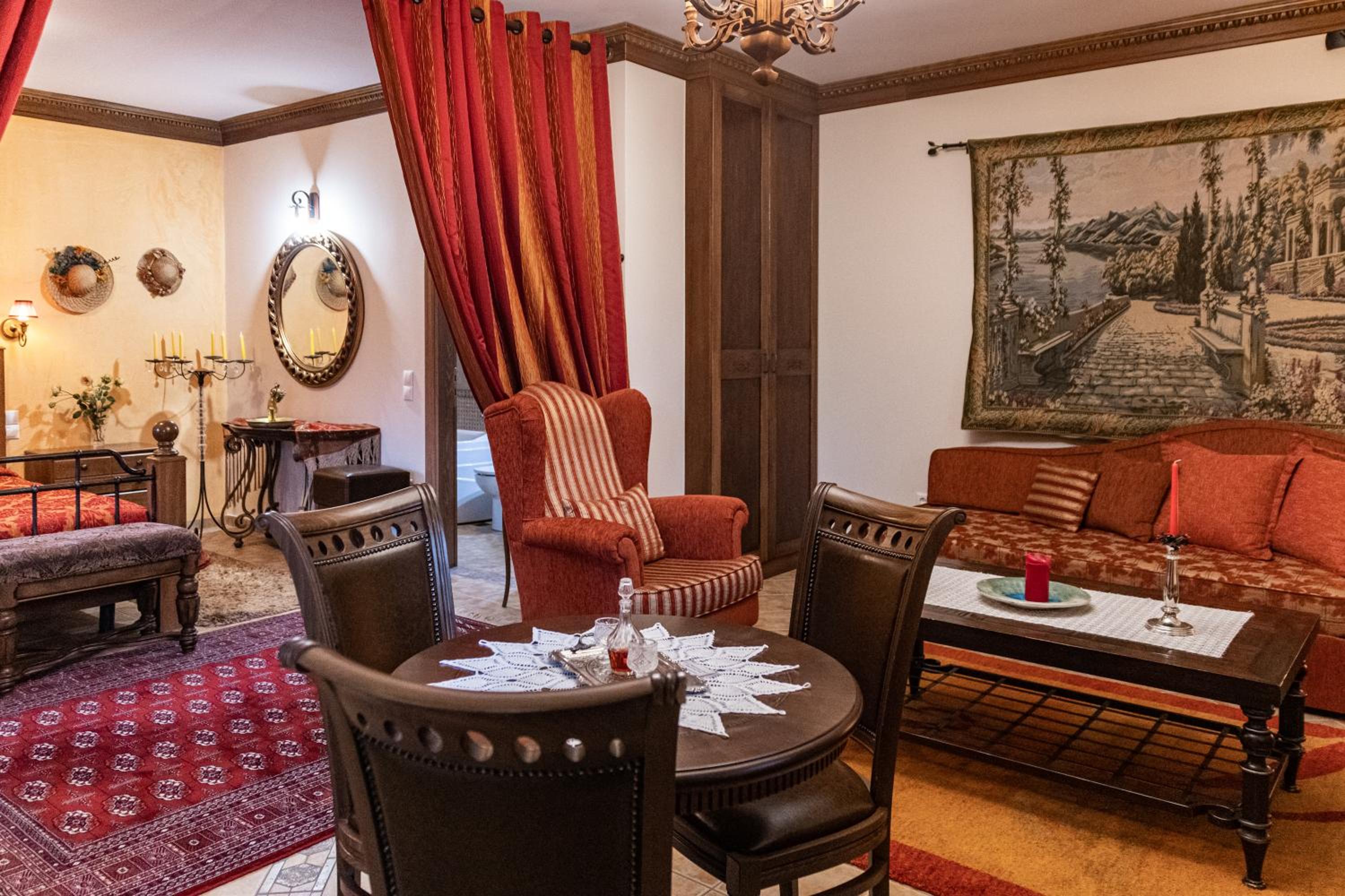 Superior Suite photo 2