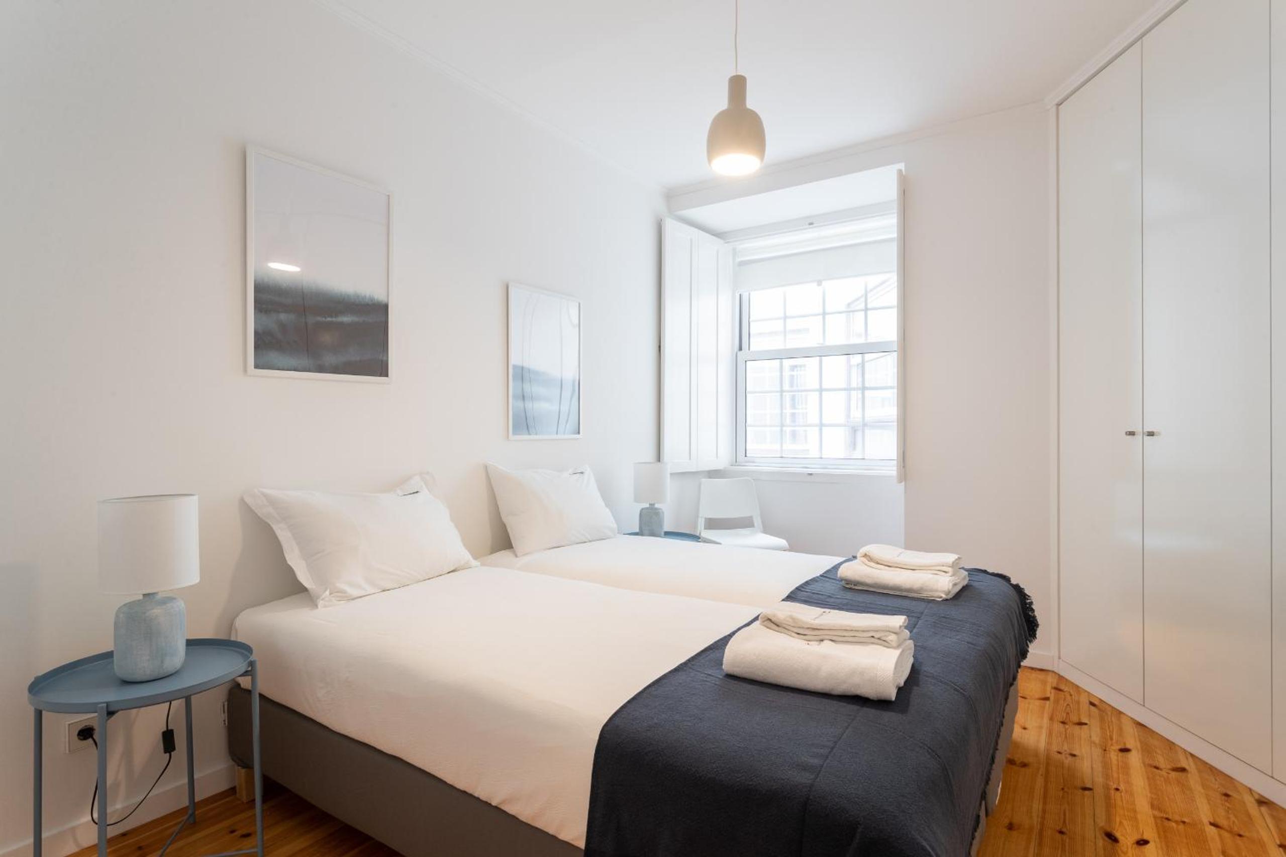 Deluxe Apartment - Photo 9