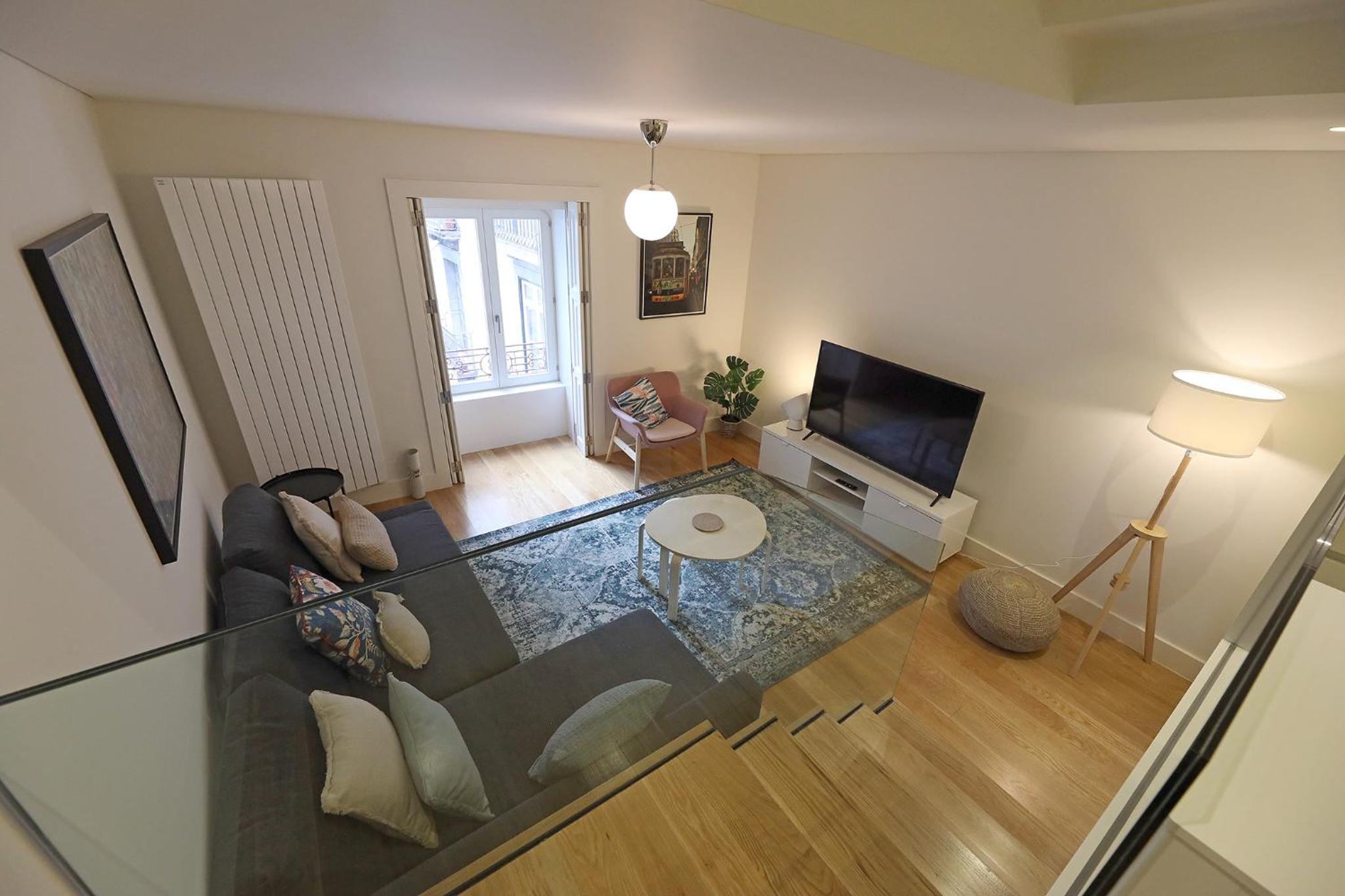Duplex Apartment - Photo 6