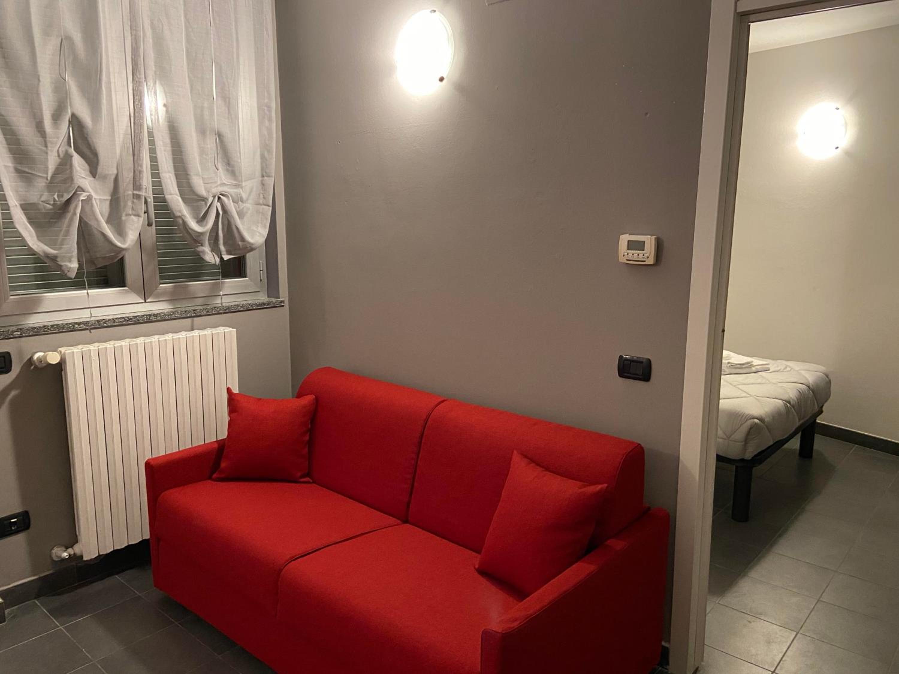 One-Bedroom Apartment