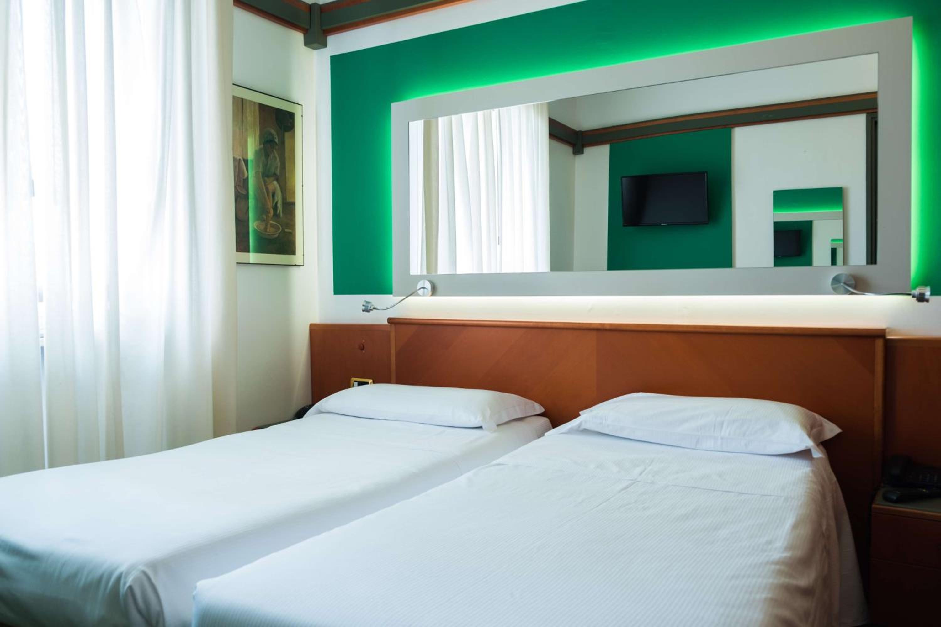 Classic King Room - Photo 1