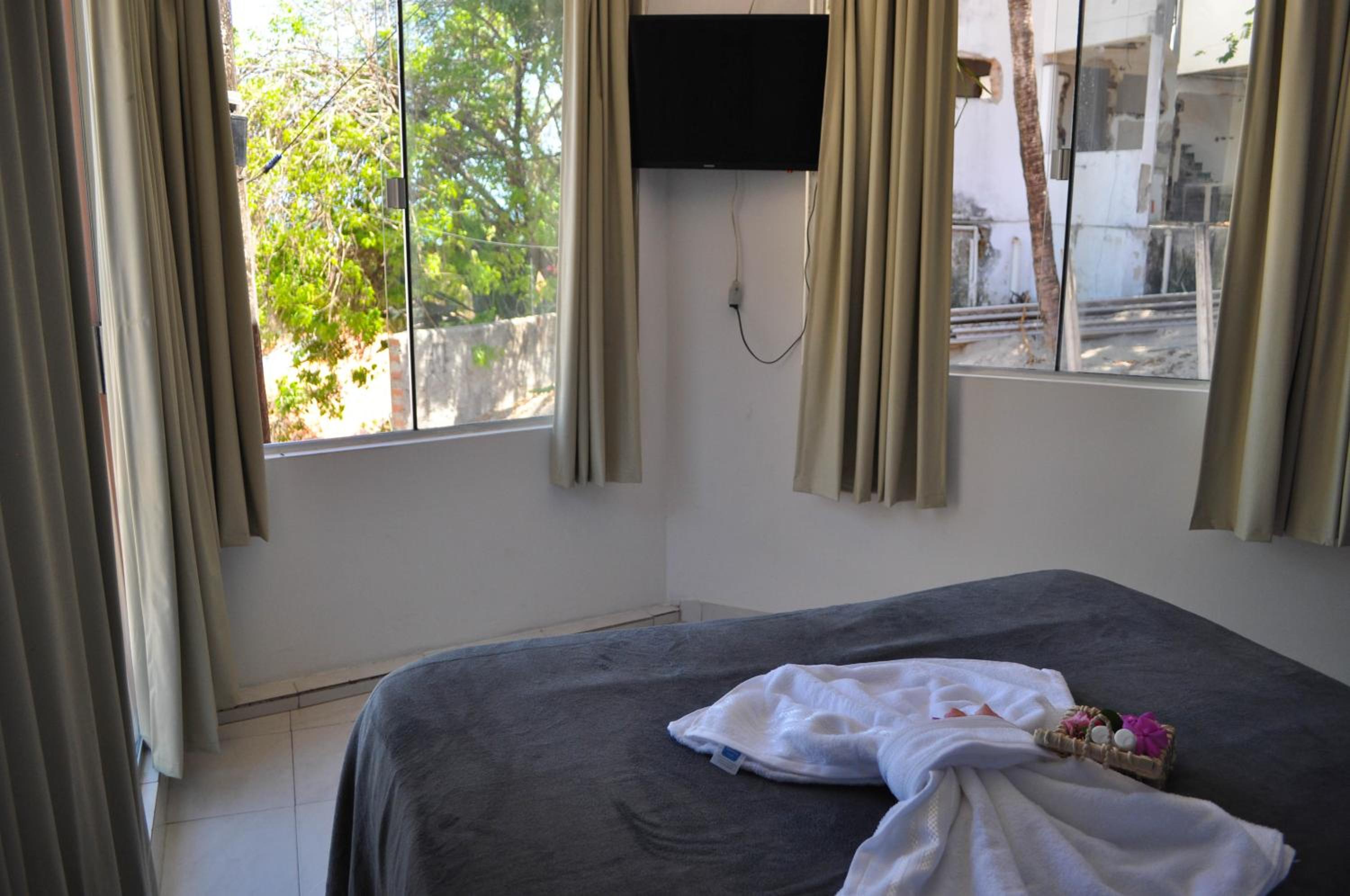 Apartment with Sea View - Photo 7