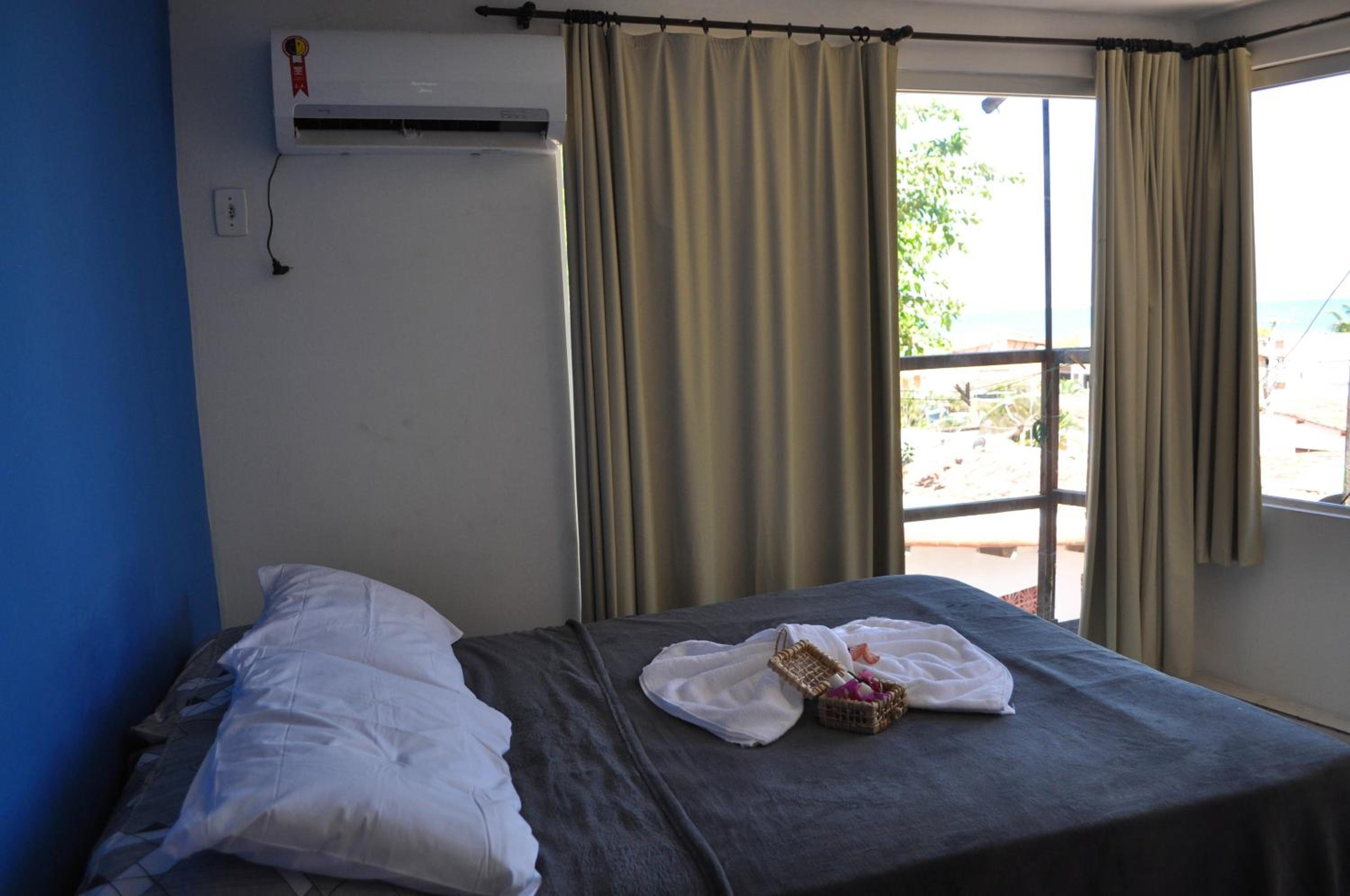 Apartment with Sea View - Photo 5