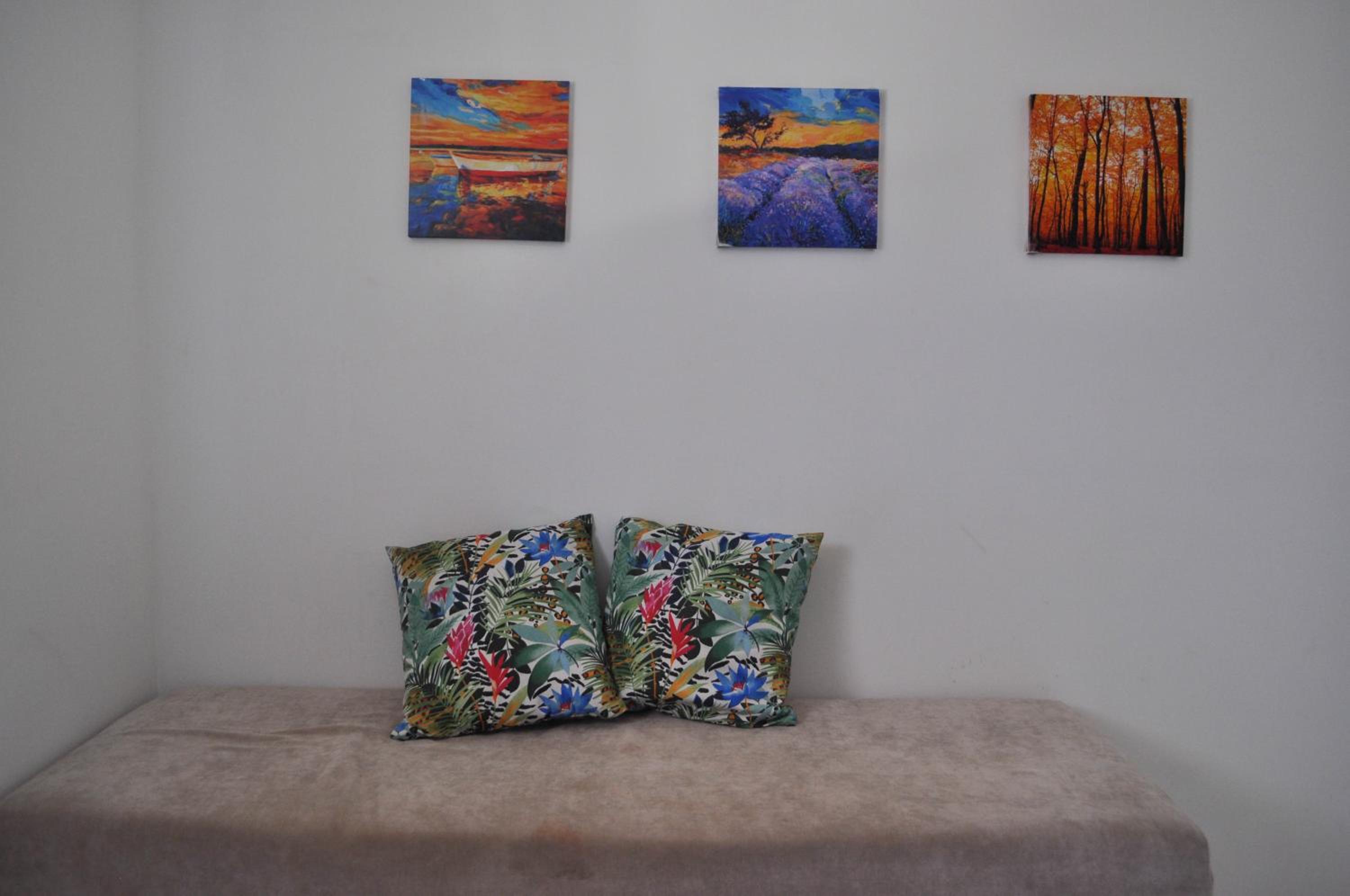 Apartment with Sea View - Photo 17