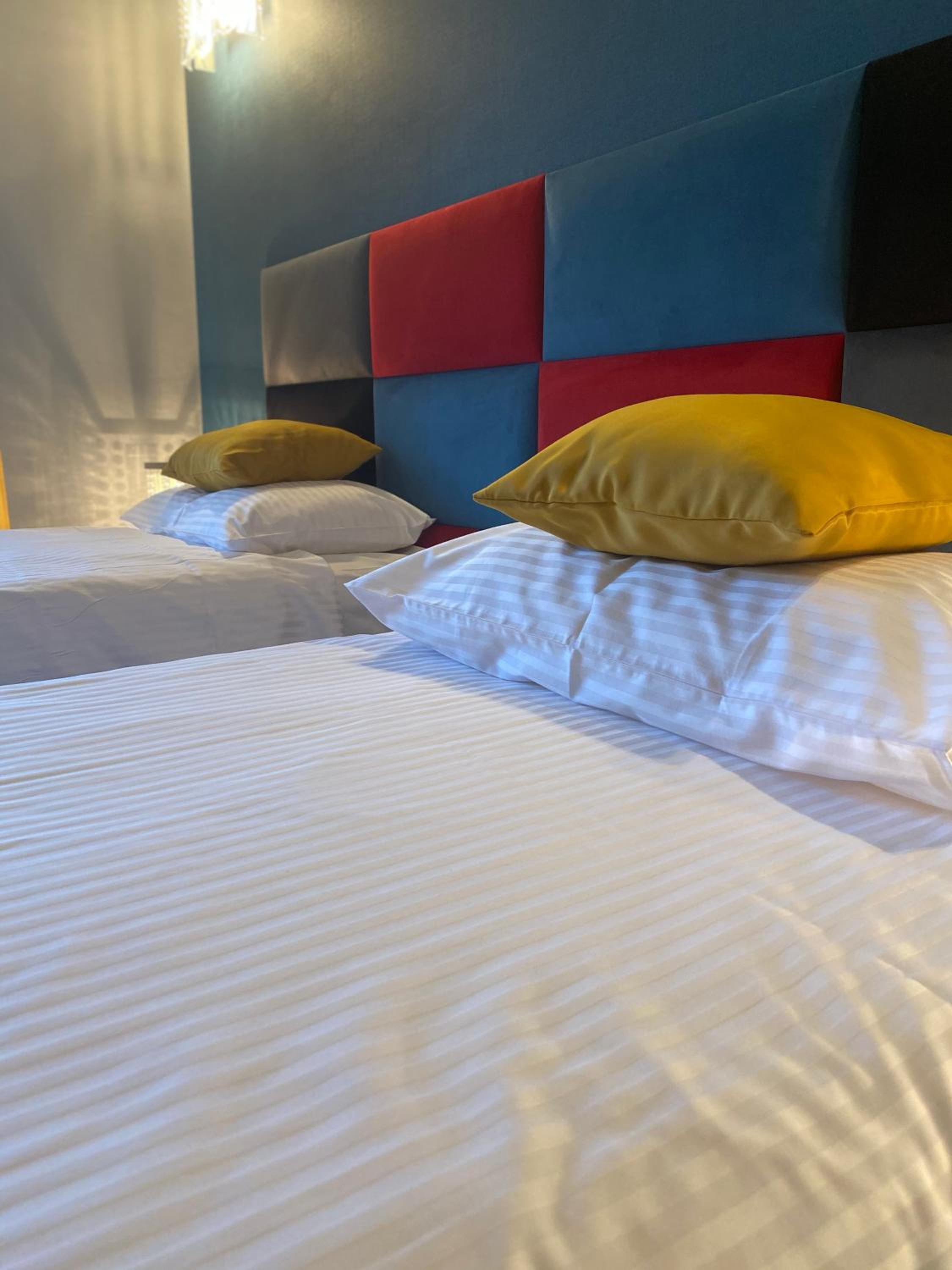 Standard Double Suite - Photo 3
