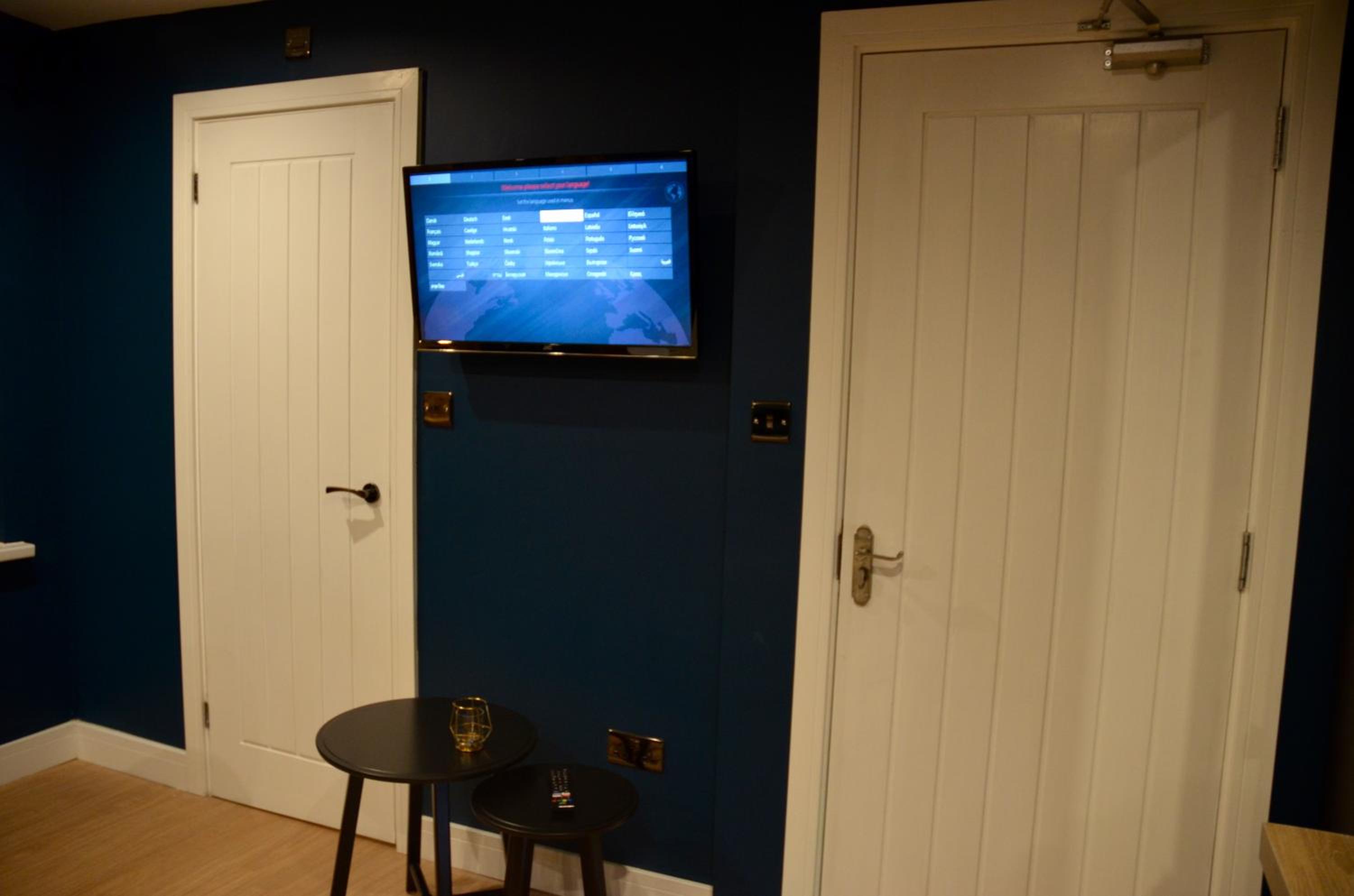King Studio - Photo 2