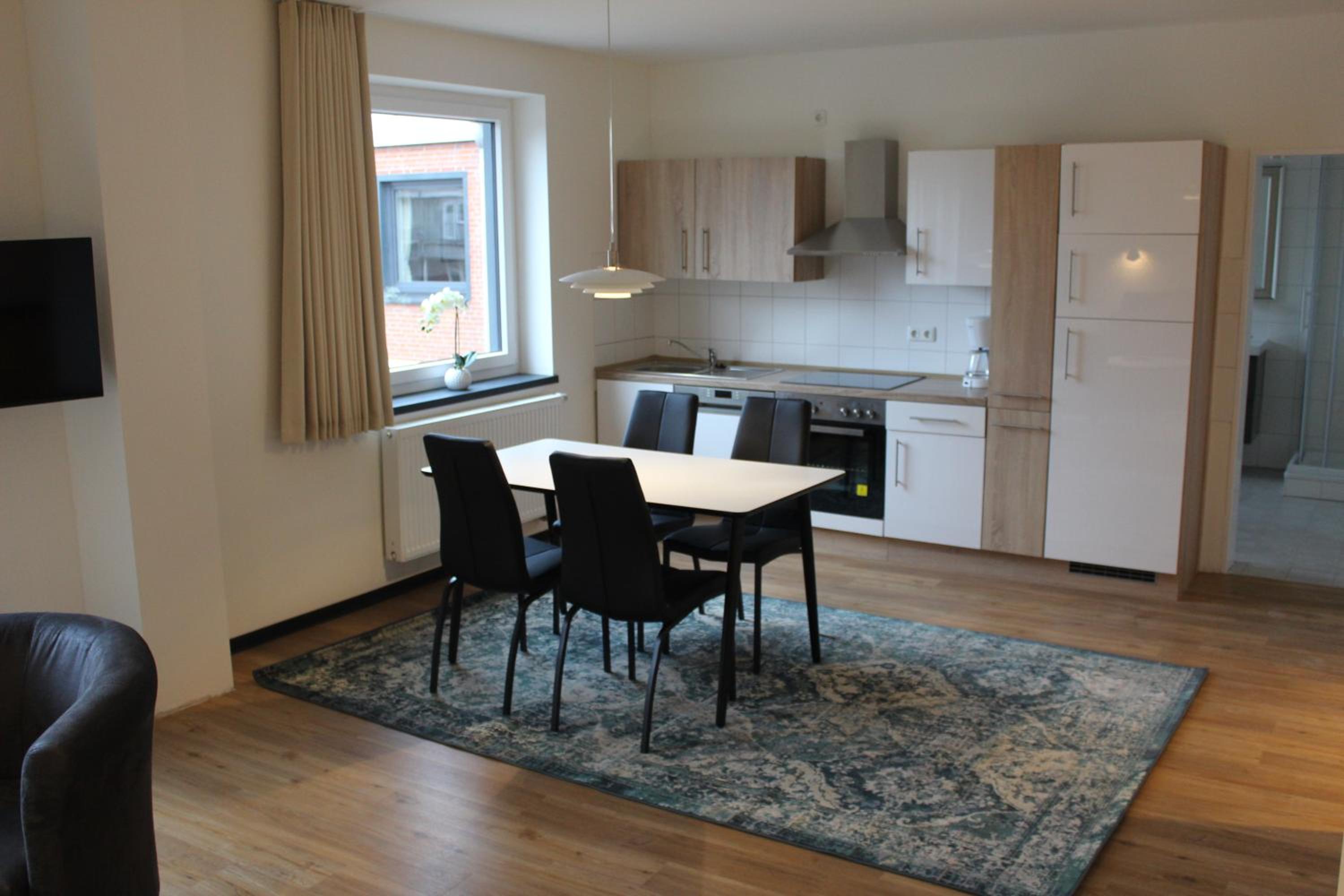 One-Bedroom Apartment photo 2