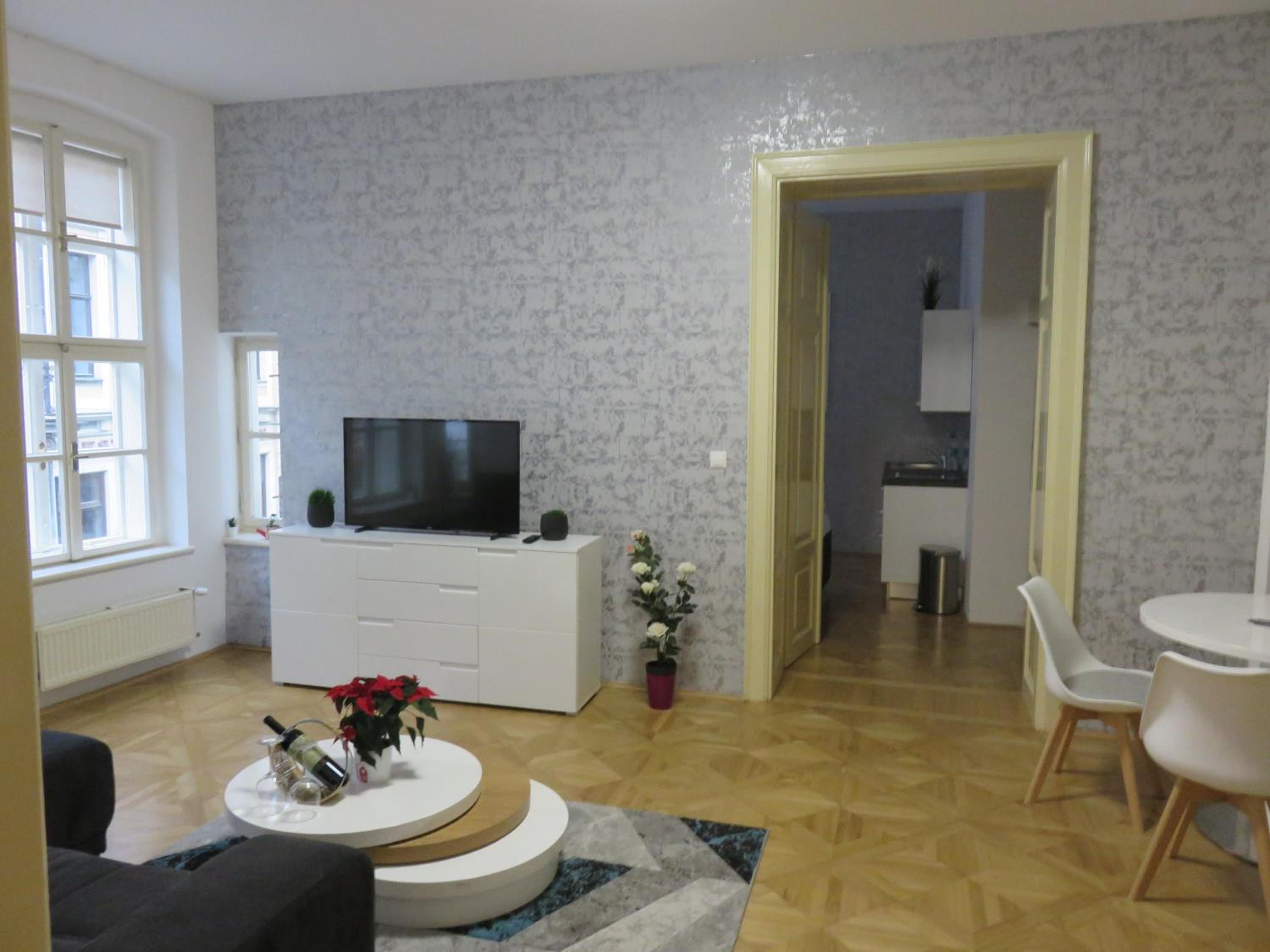 Two-Bedroom Apartment - Photo 11