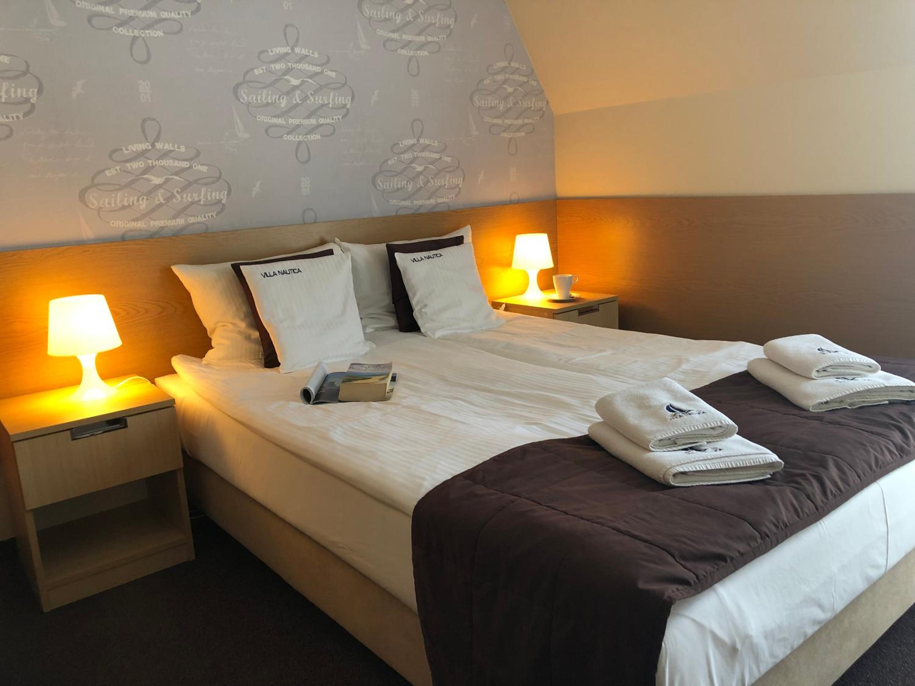Double Room with Balcony - Photo 1