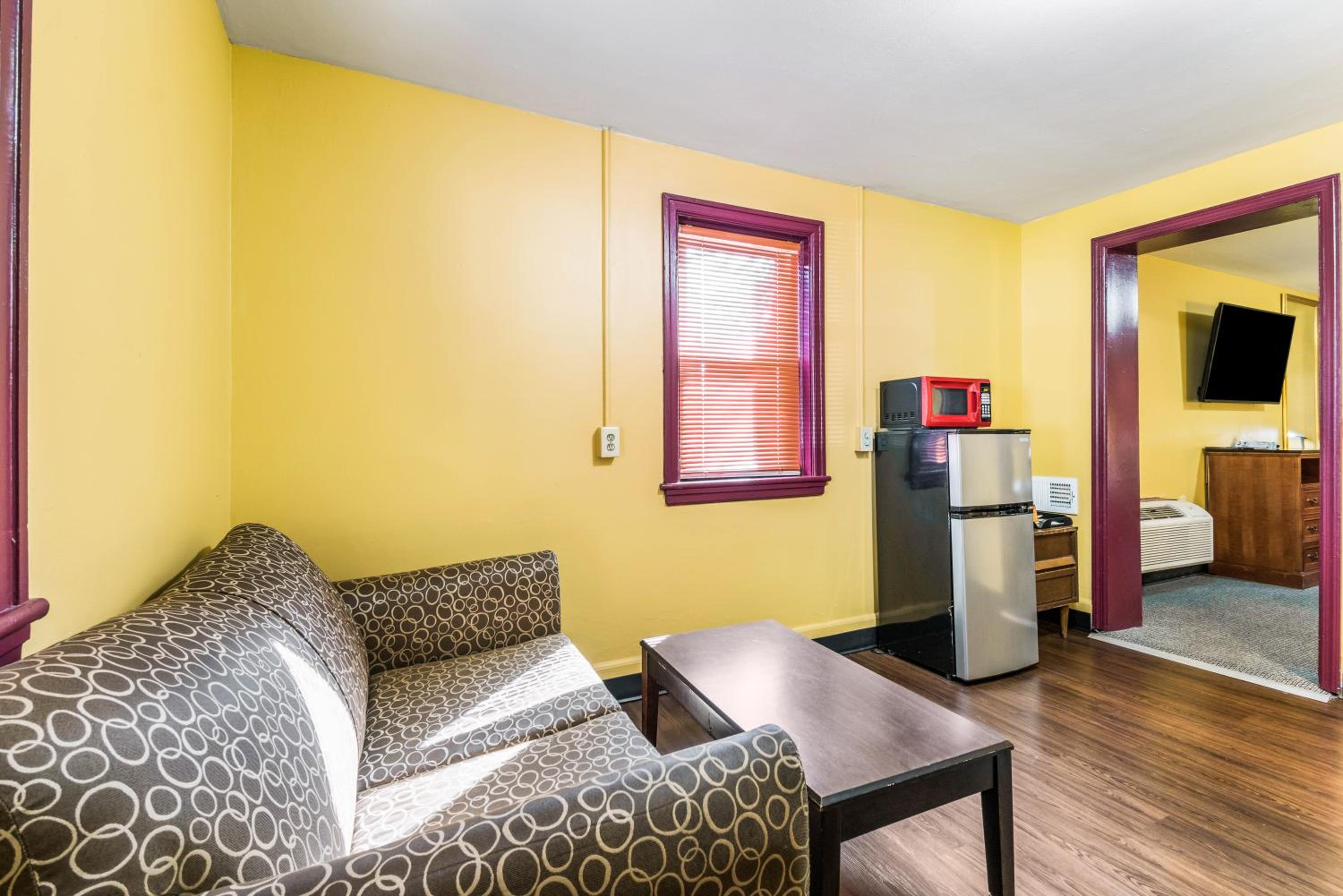 Double Room - Photo 1