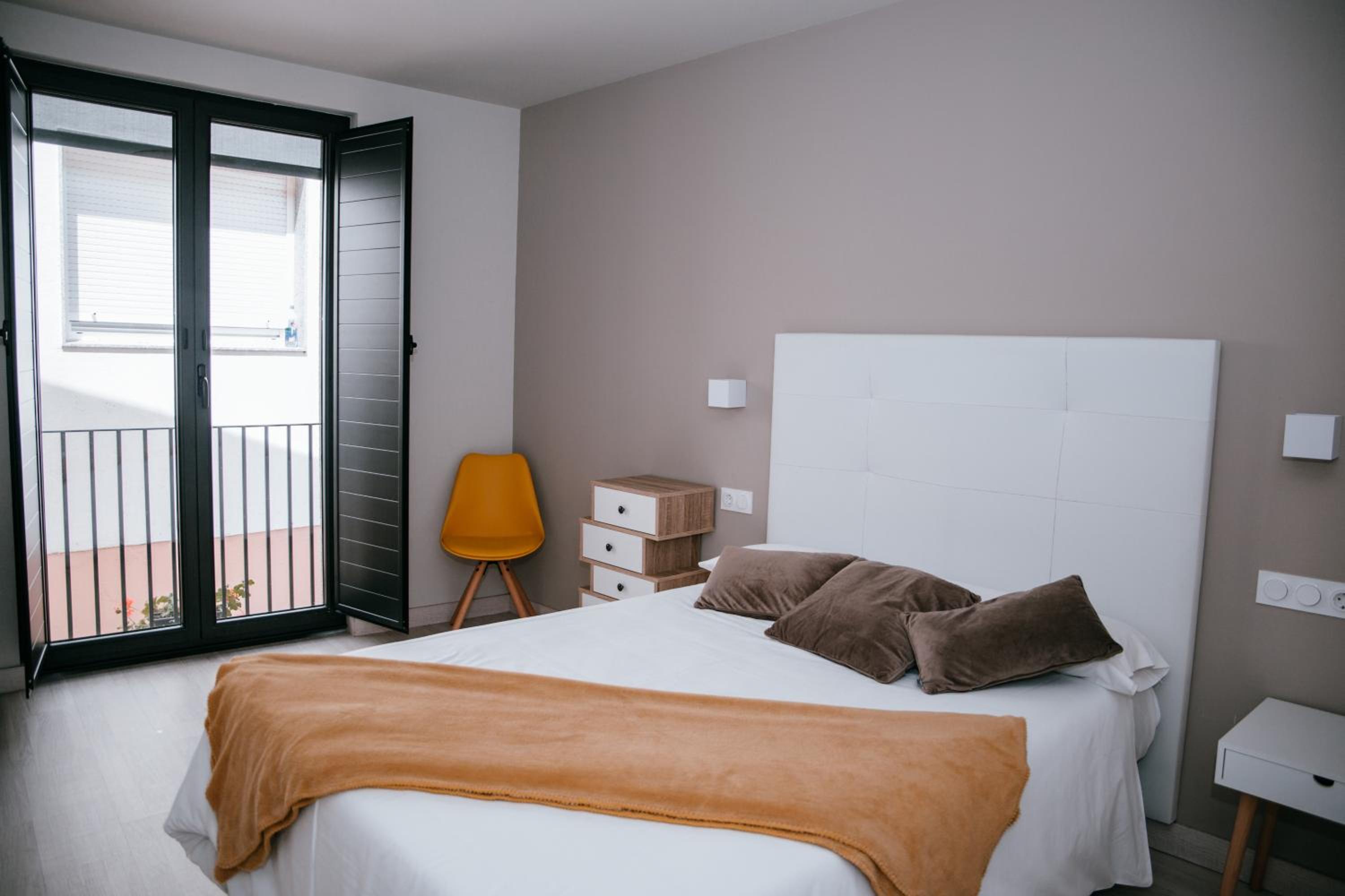 Apartment - Photo 4