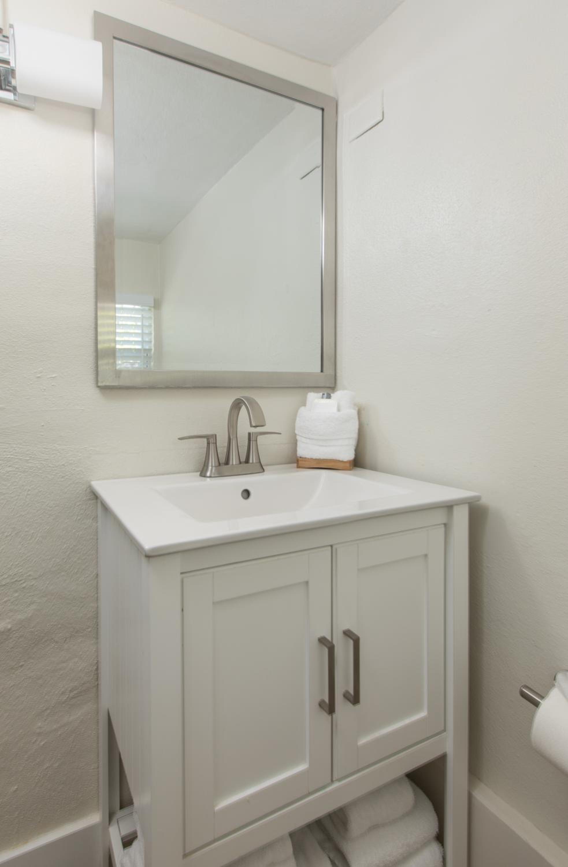 Standard Queen Room photo 3