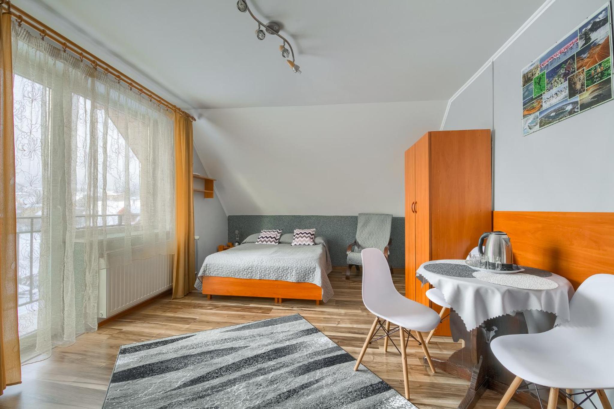 Triple Room photo 2