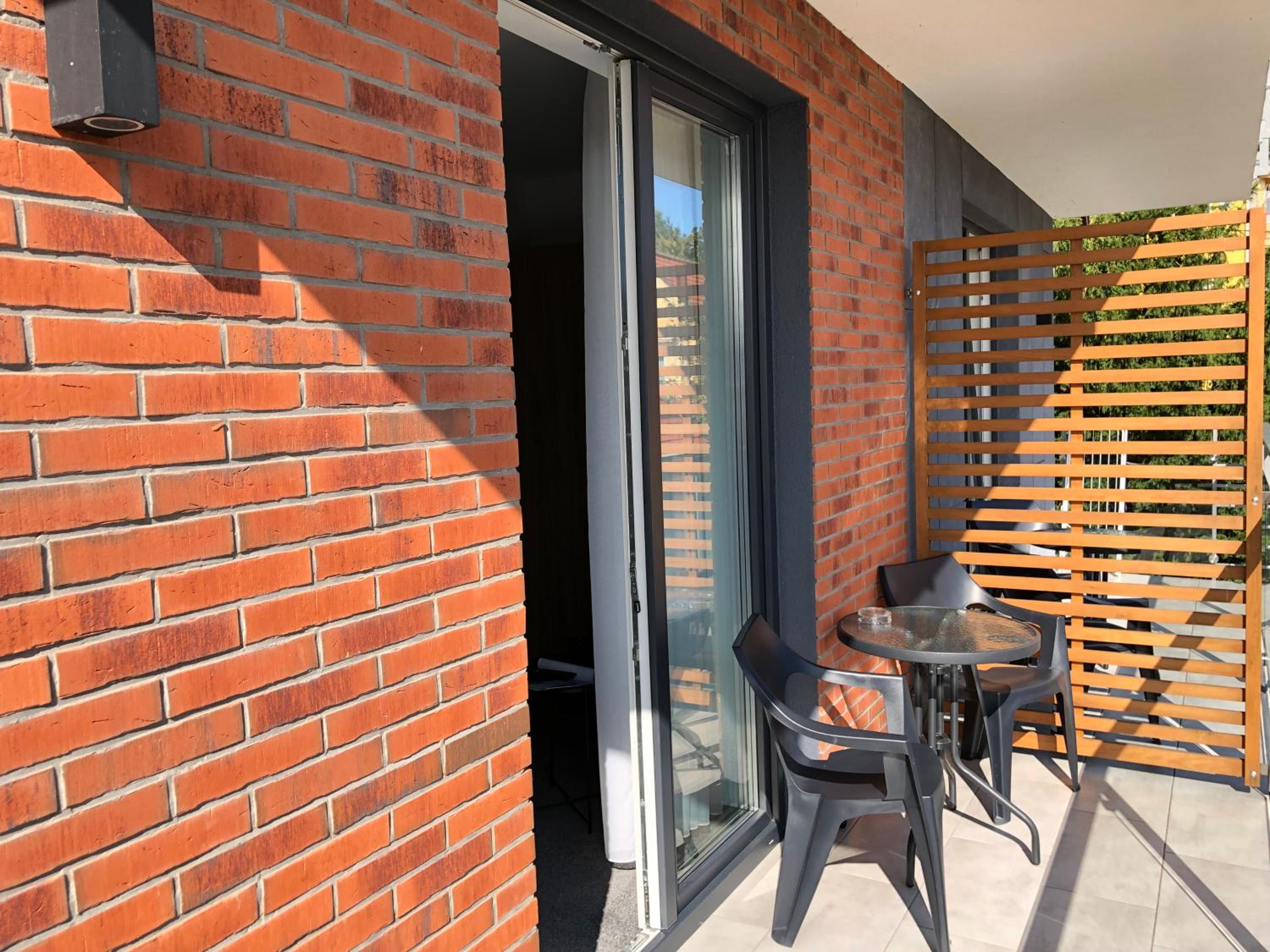 Standard Plus Double or Twin Room with Balcony - Photo 3