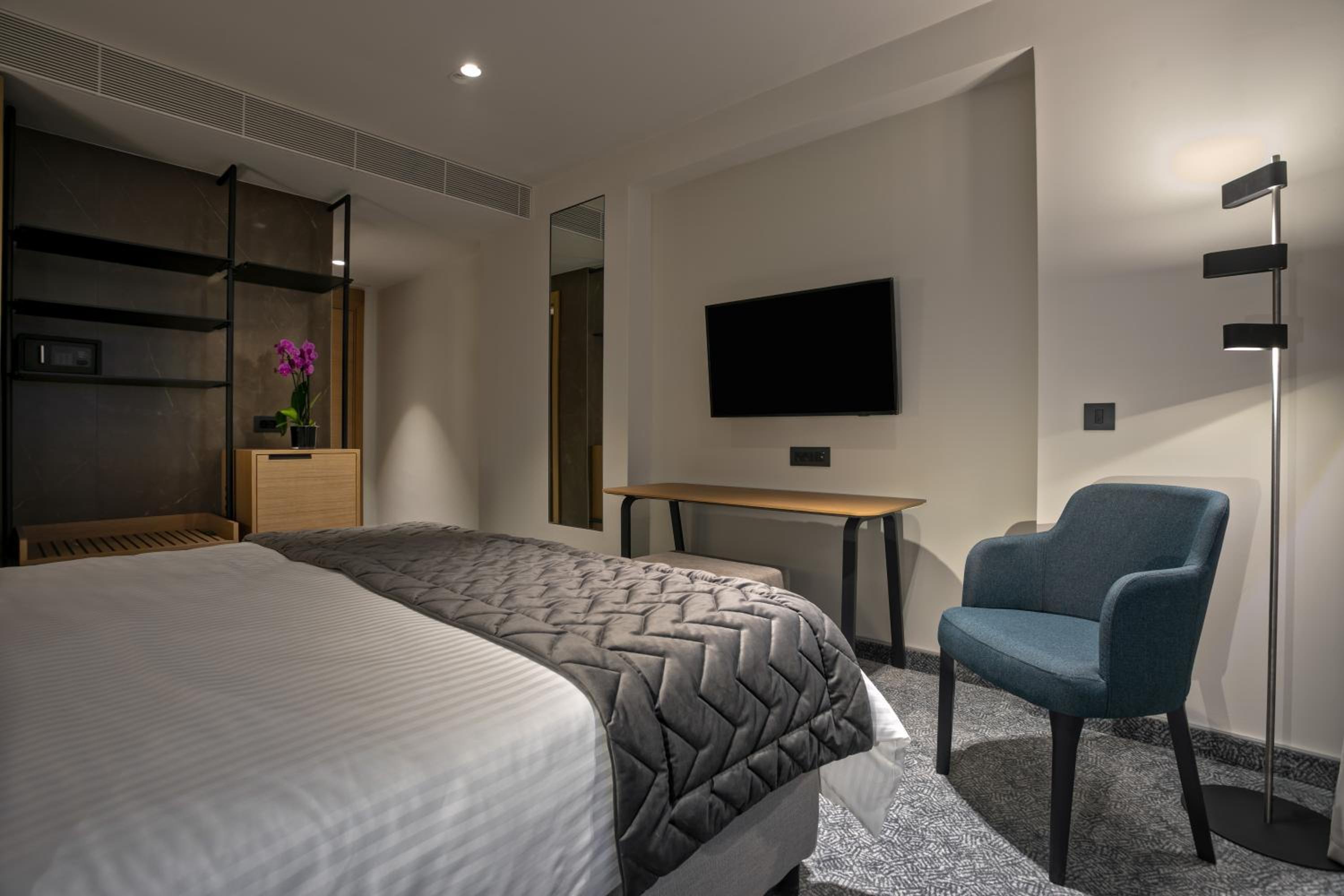 Standard Double Room with Free Wellness - Photo 2