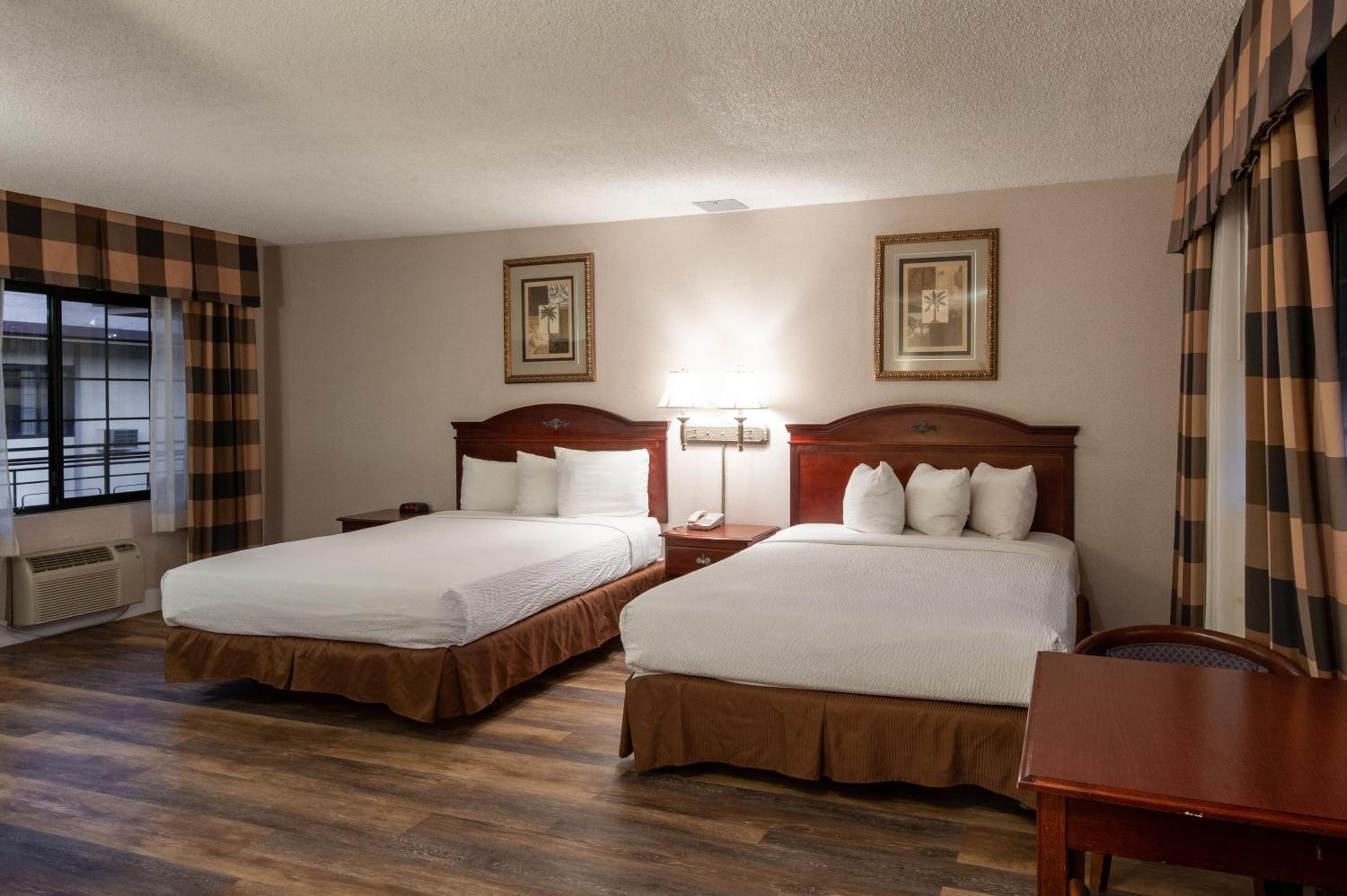 Standard Queen Room with Two Queen Beds - Non-Smoking