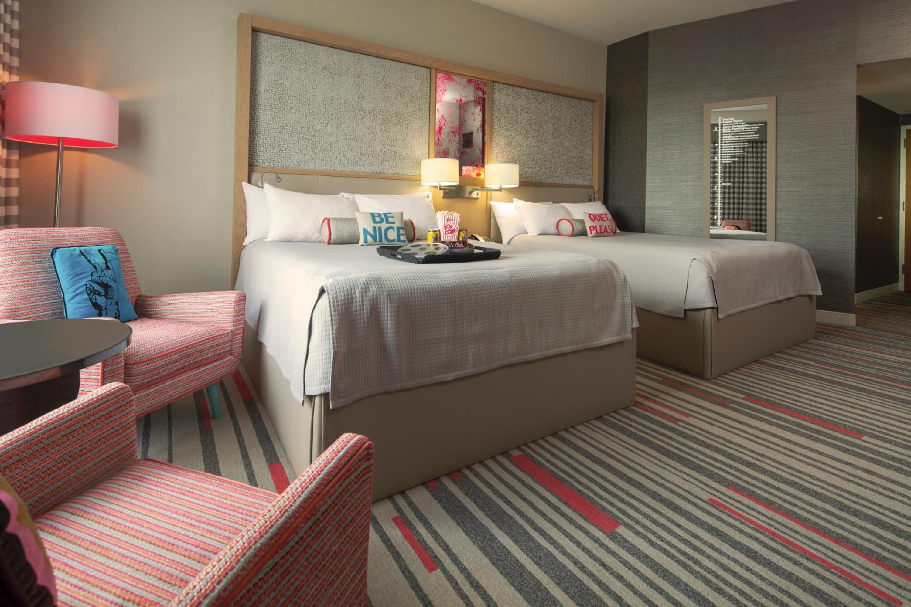 Pool view room (Includes FREE^ Universal Express Unlimited)