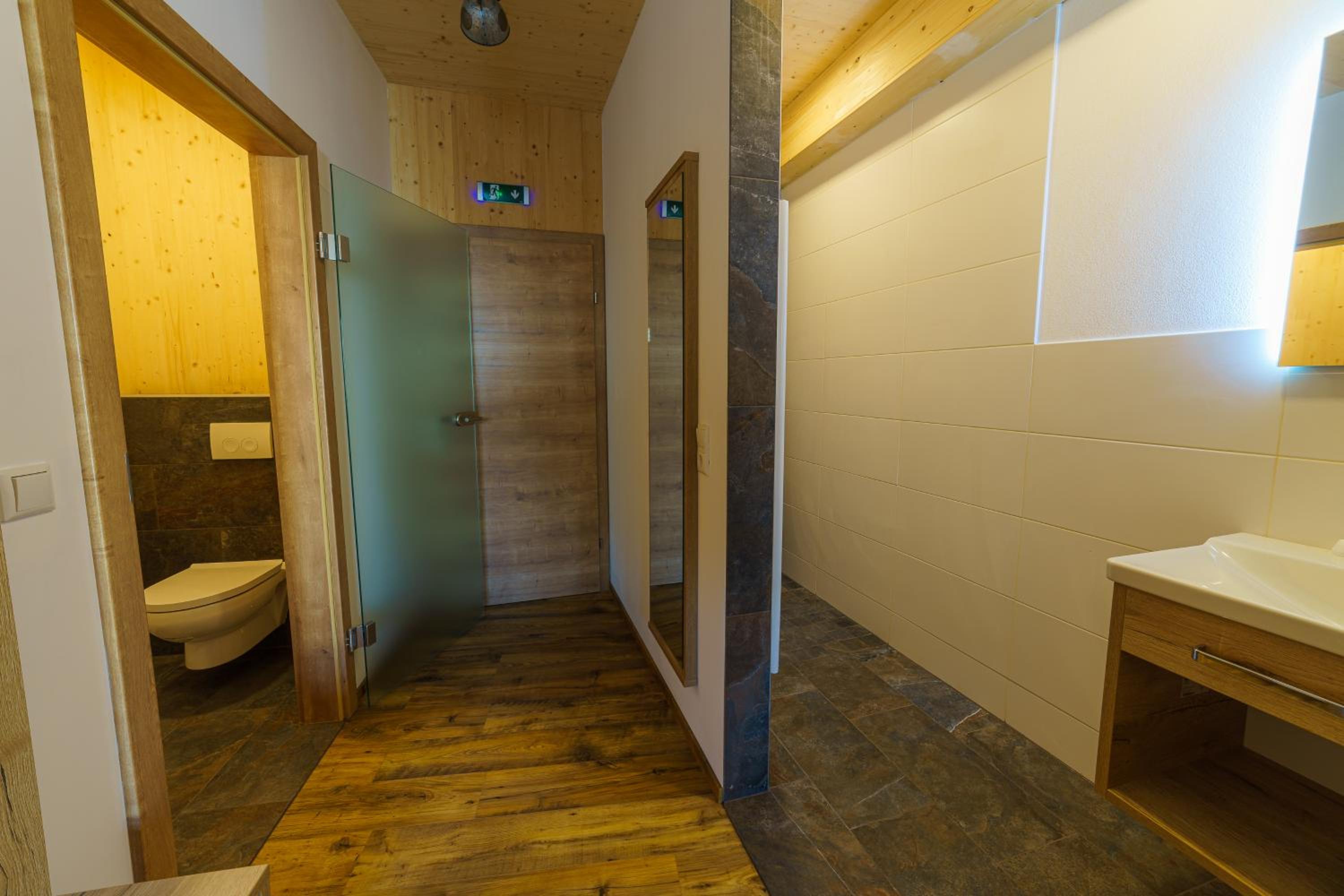 Double or Twin Room photo 3