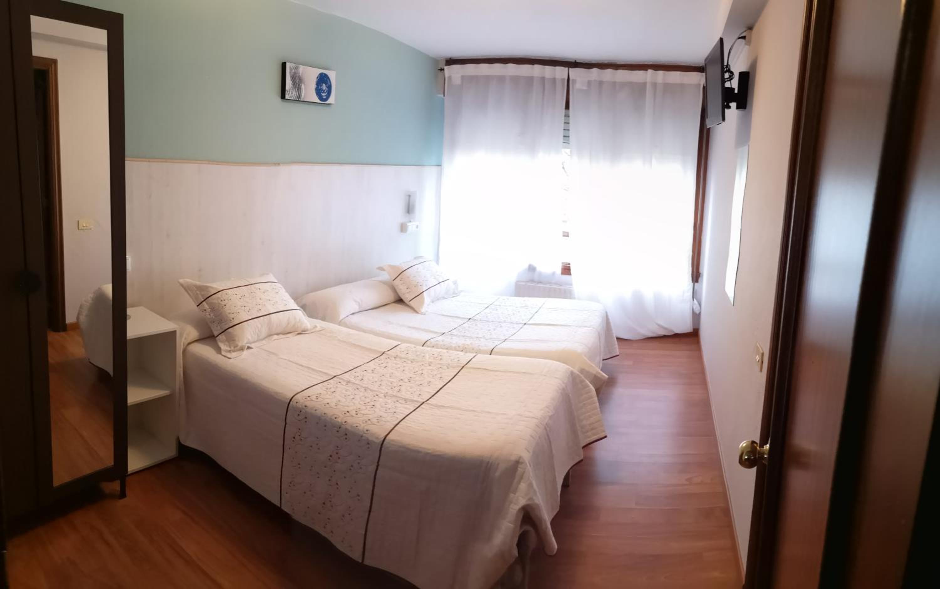 Triple Room - Photo 3