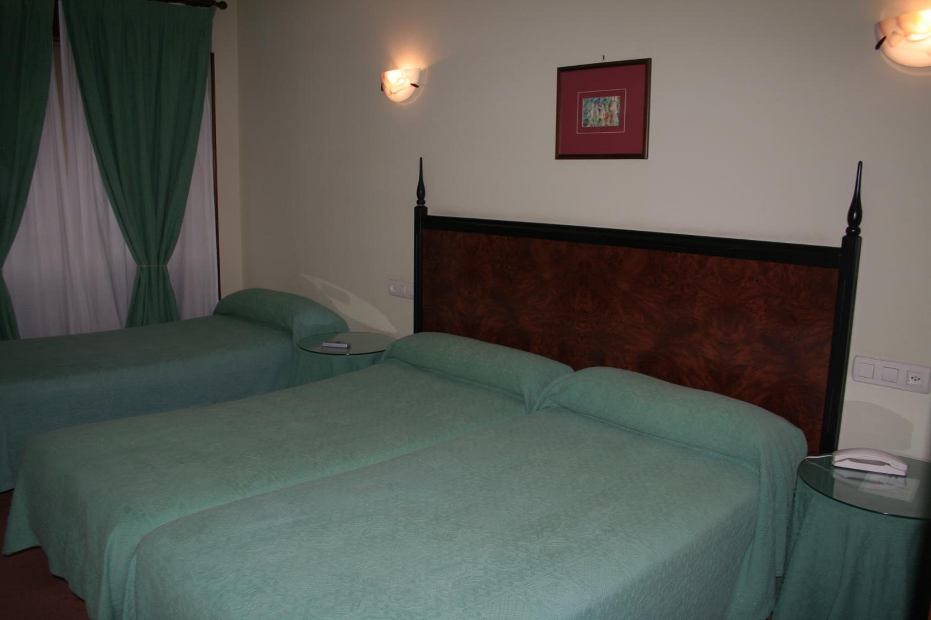 Triple Room photo 3