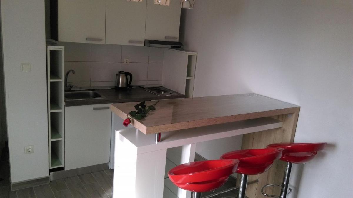 Apartment photo 2