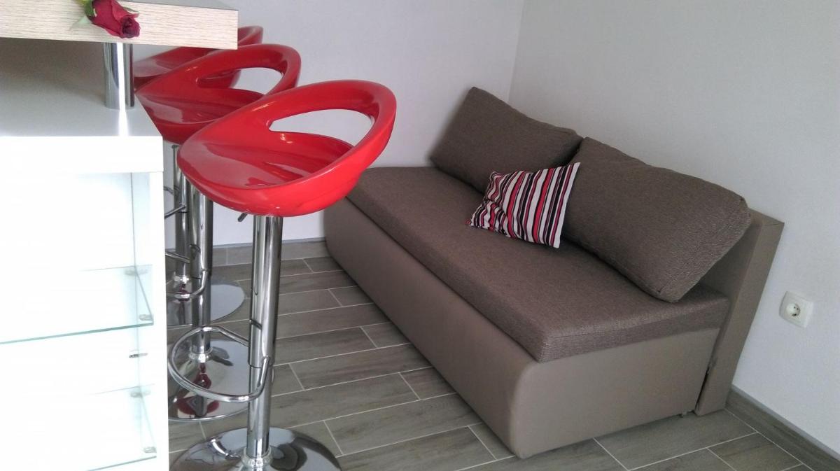 Apartment photo 3