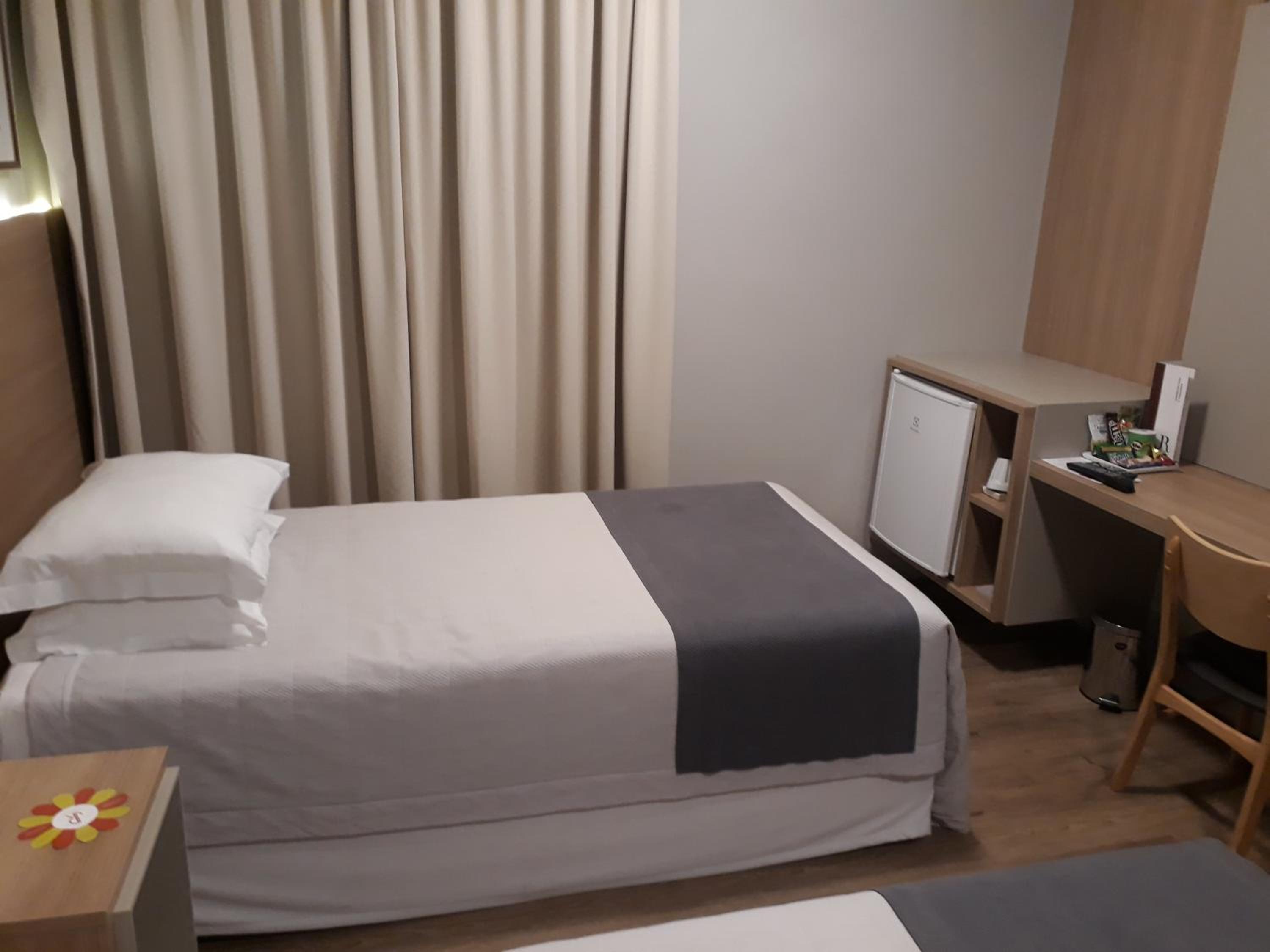 Standard Triple Room photo 2