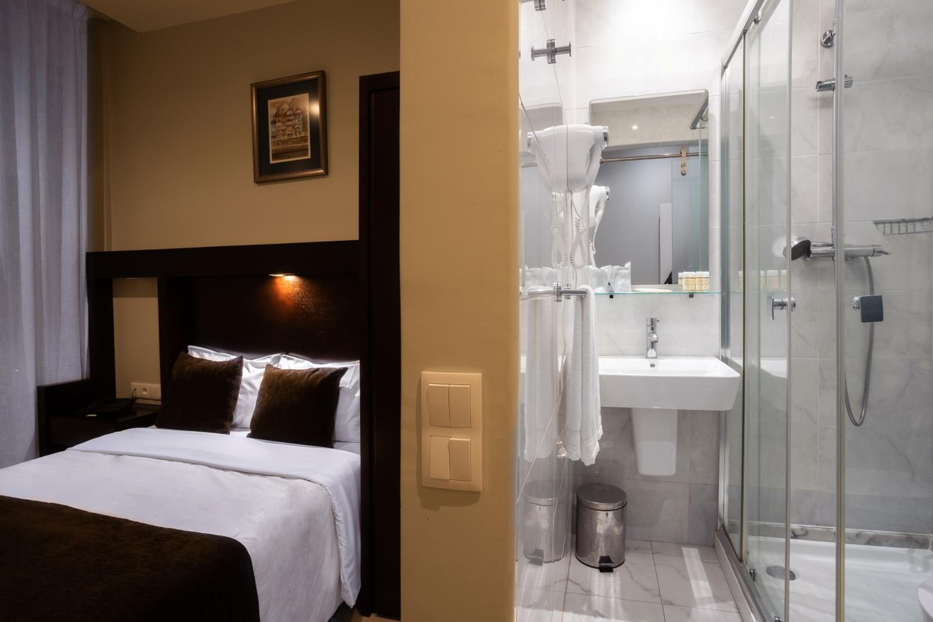 Budget Double Room