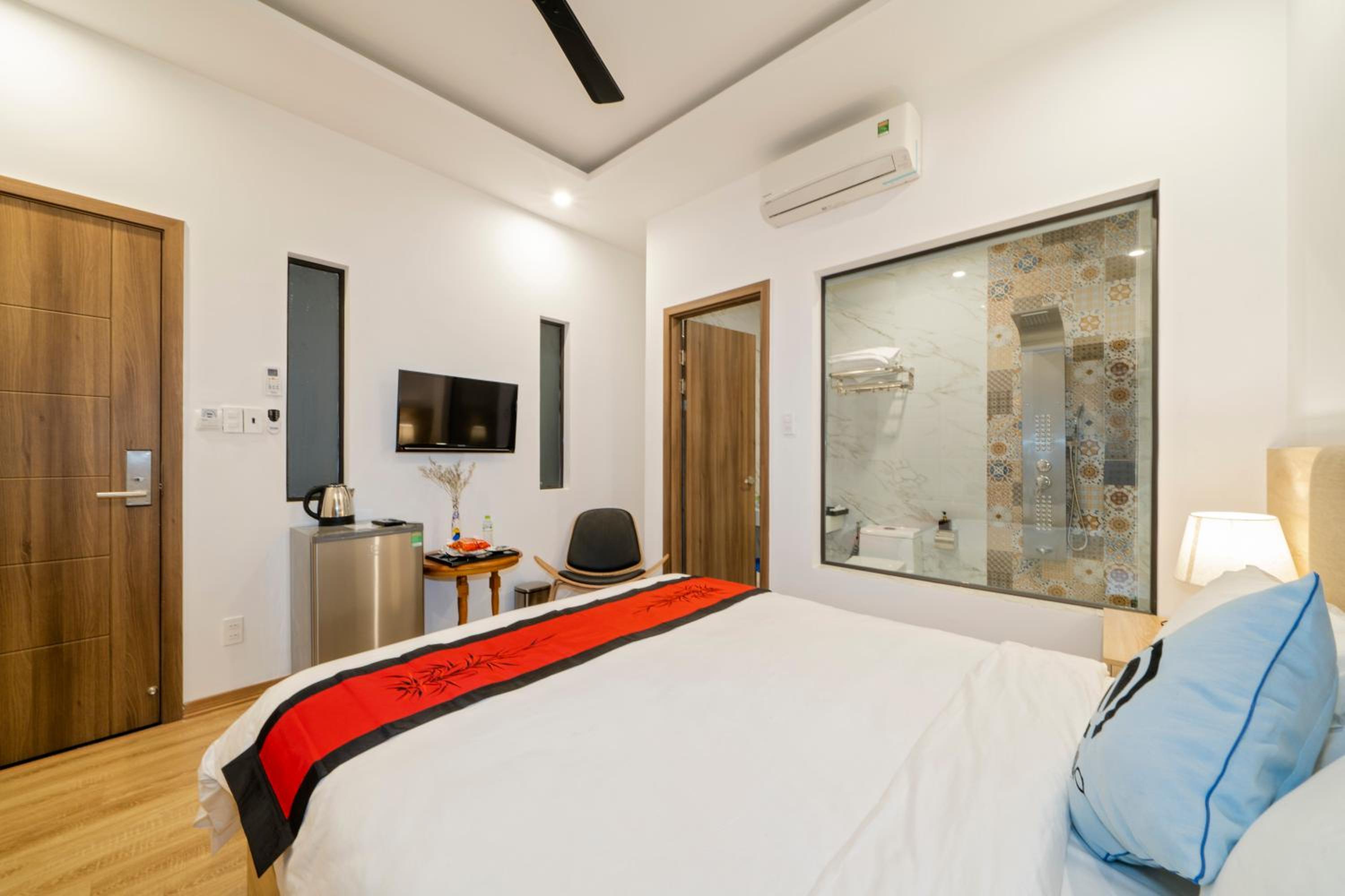 Deluxe Double Room - Photo 2