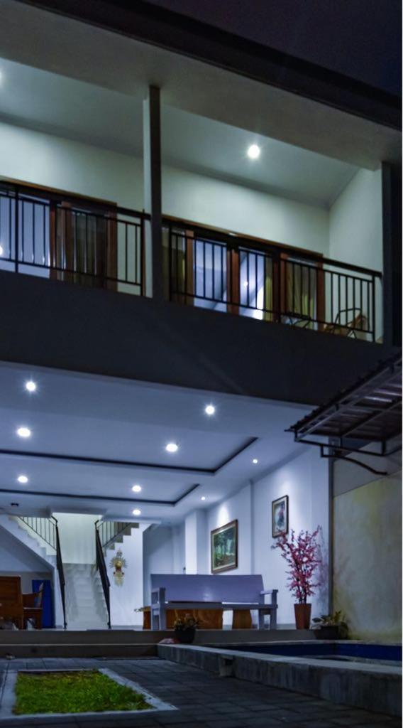 Villa with Private Pool - Photo 18