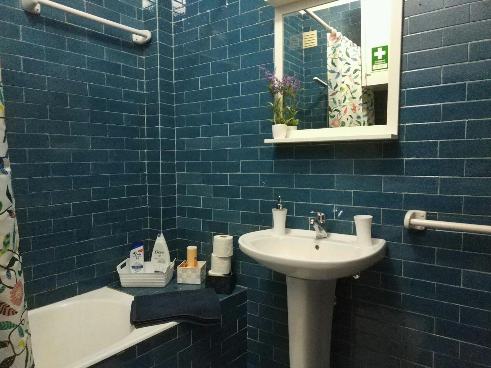 One-Bedroom Apartment - Photo 15