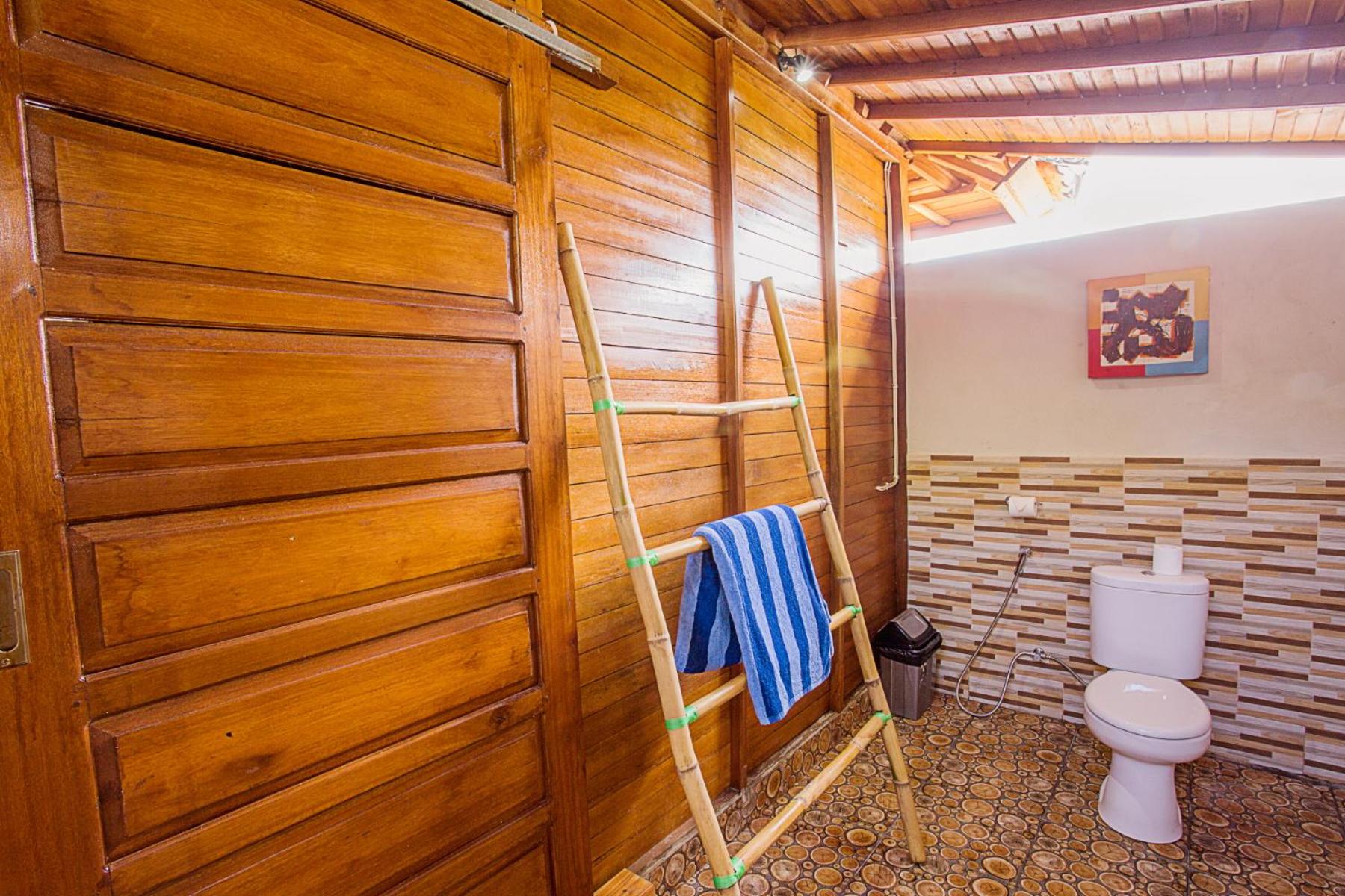 Deluxe Double Room with Balcony - Photo 2