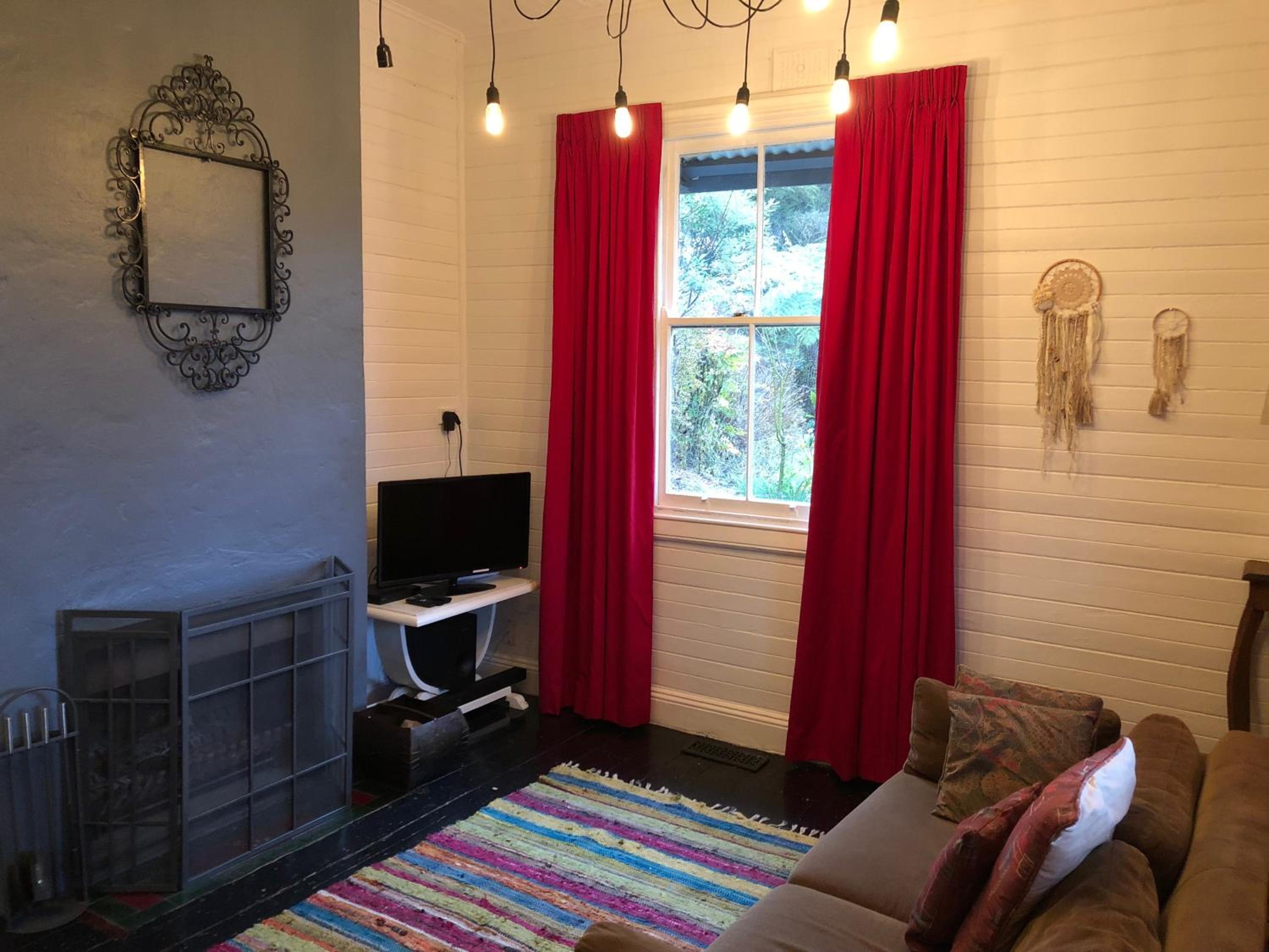 One-Bedroom House photo 1