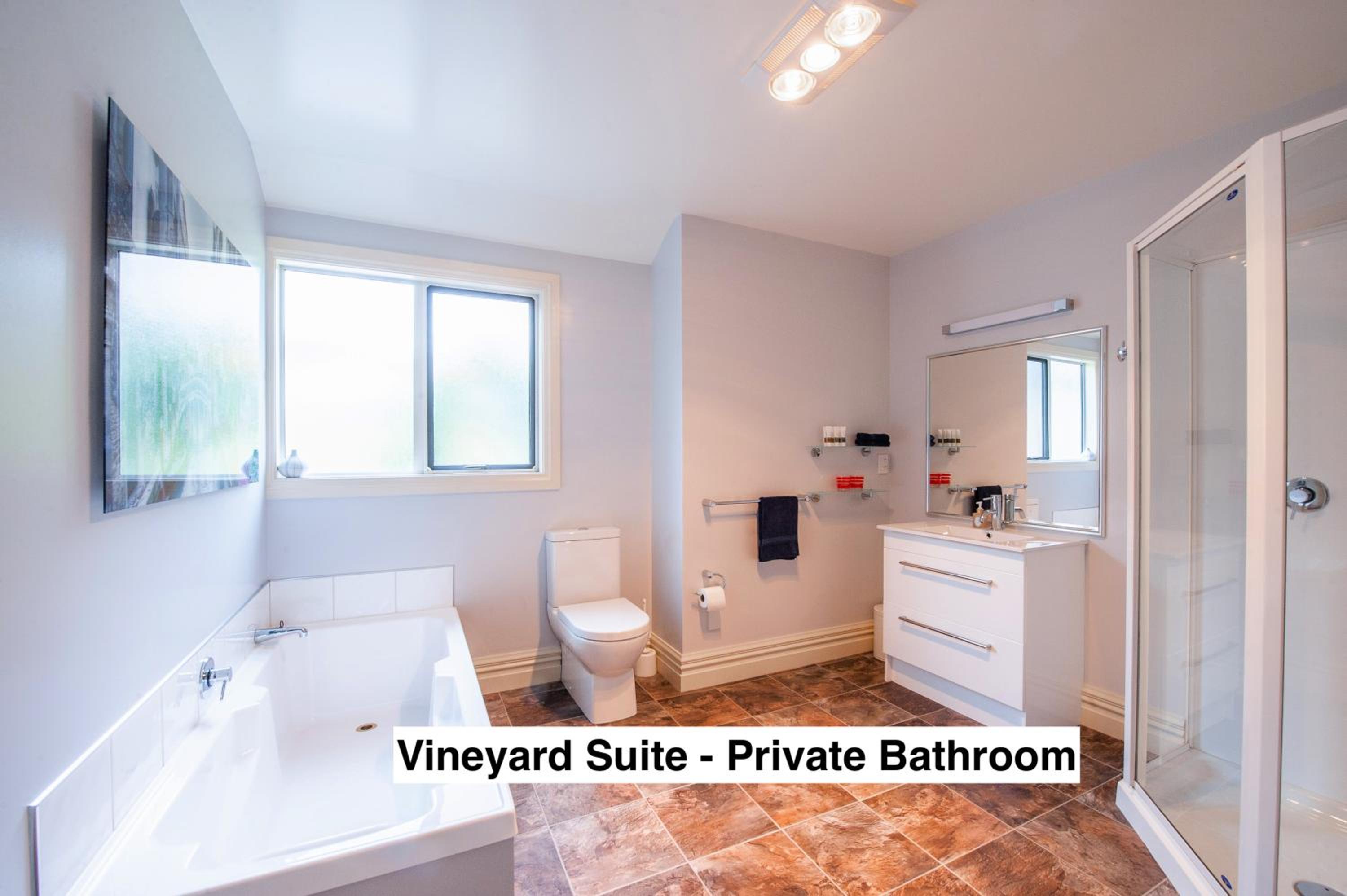 Deluxe Suite photo 3