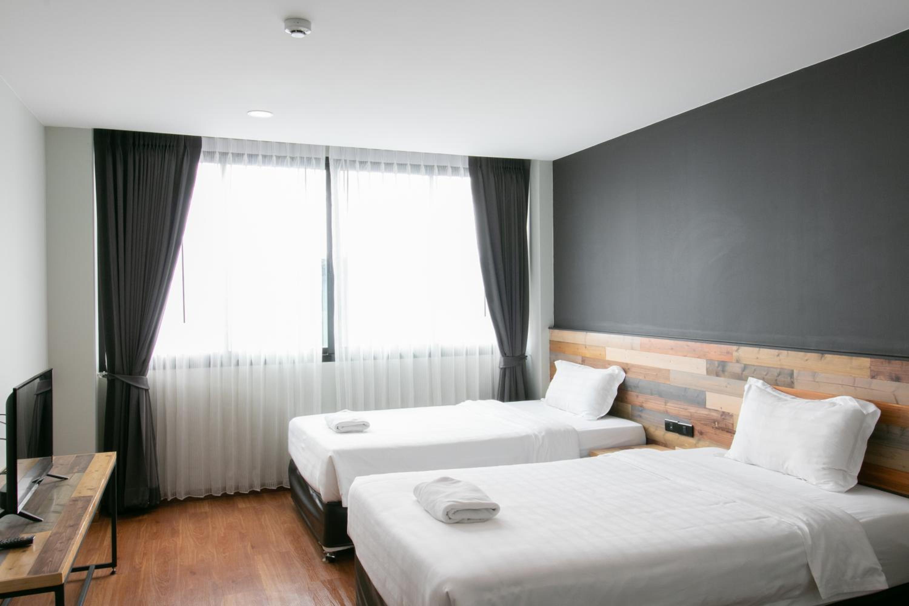 Superior Twin Room photo 2