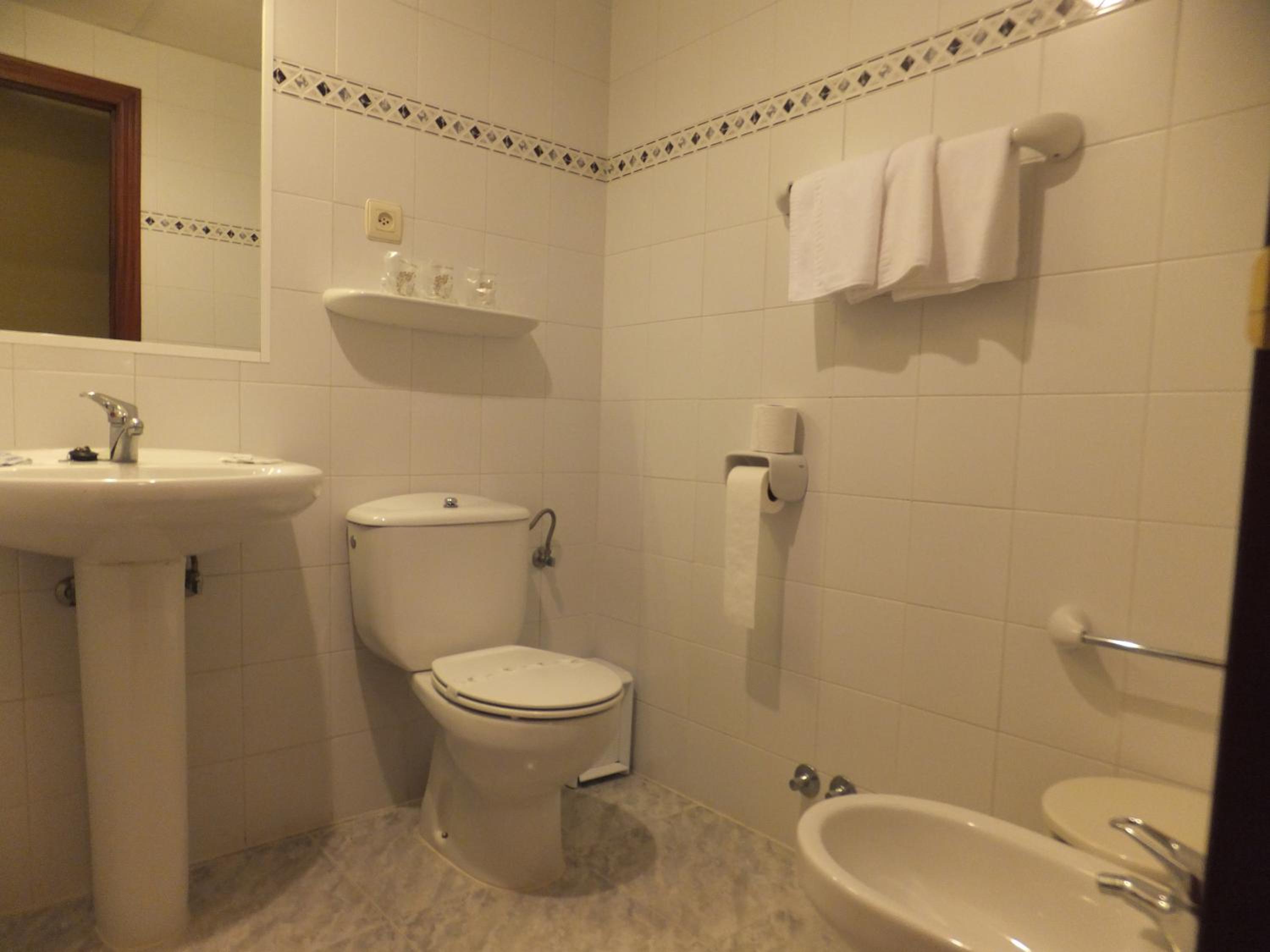 Single Room photo 3