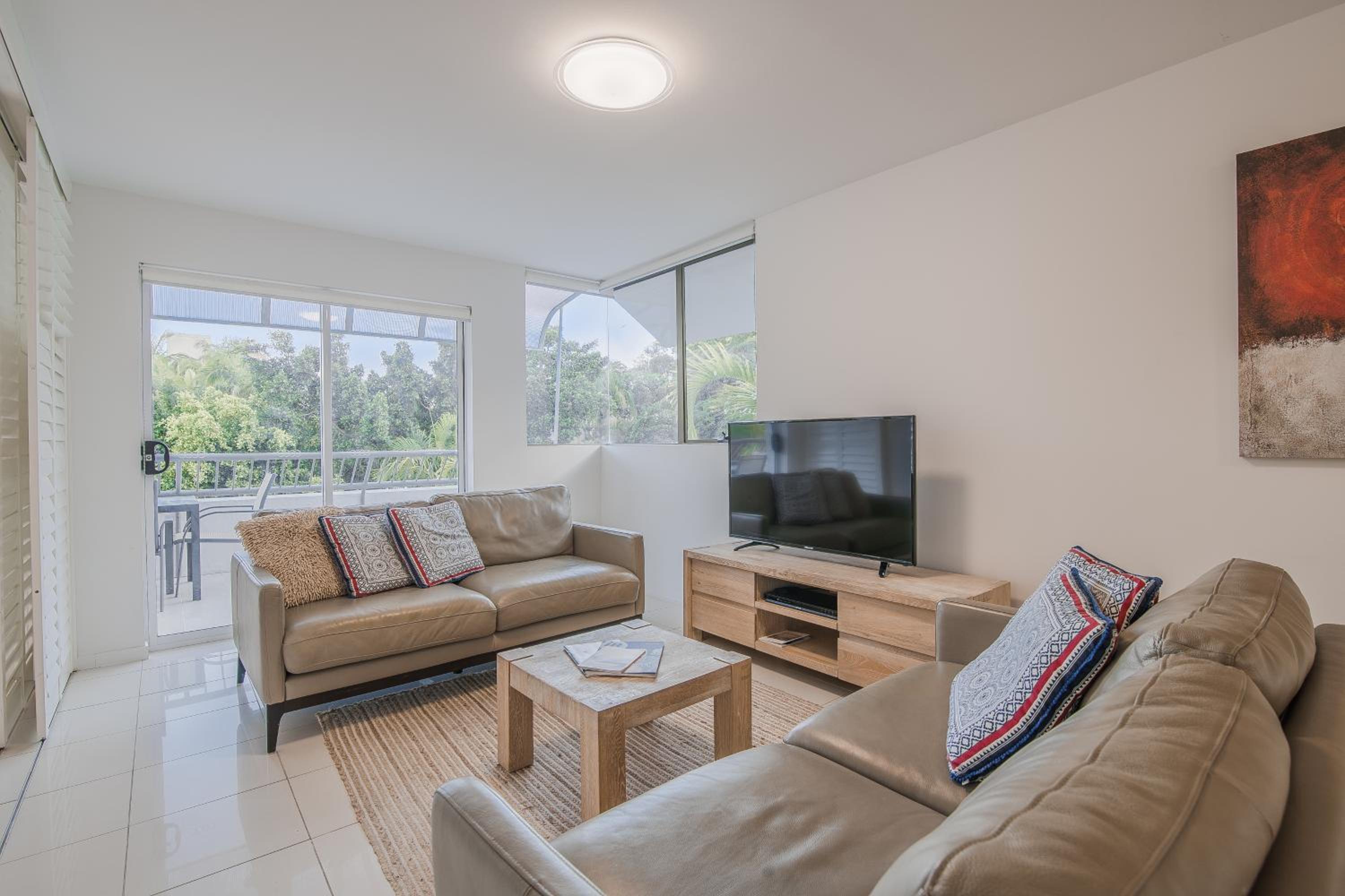 Superior Two-Bedroom Apartment - Photo 43