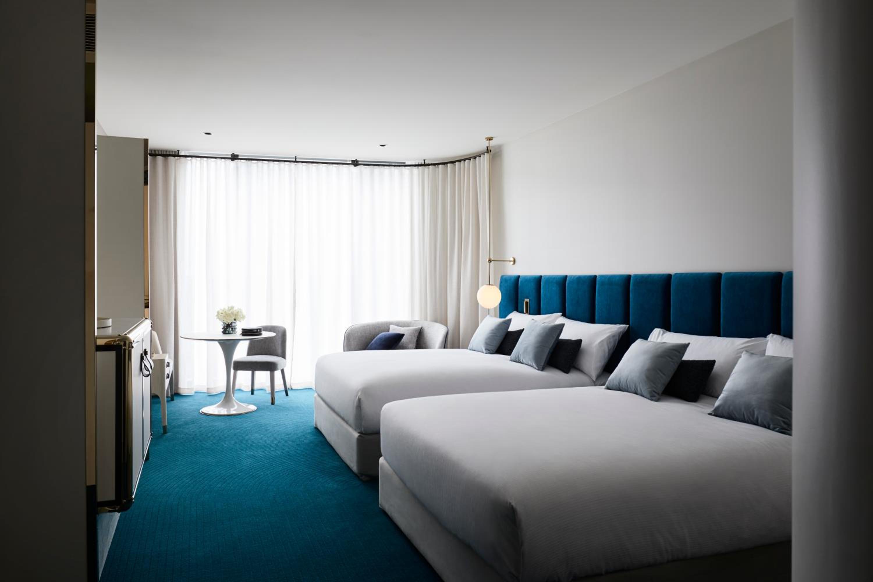 Superior Queen Room with Two Queen Beds - Photo 3