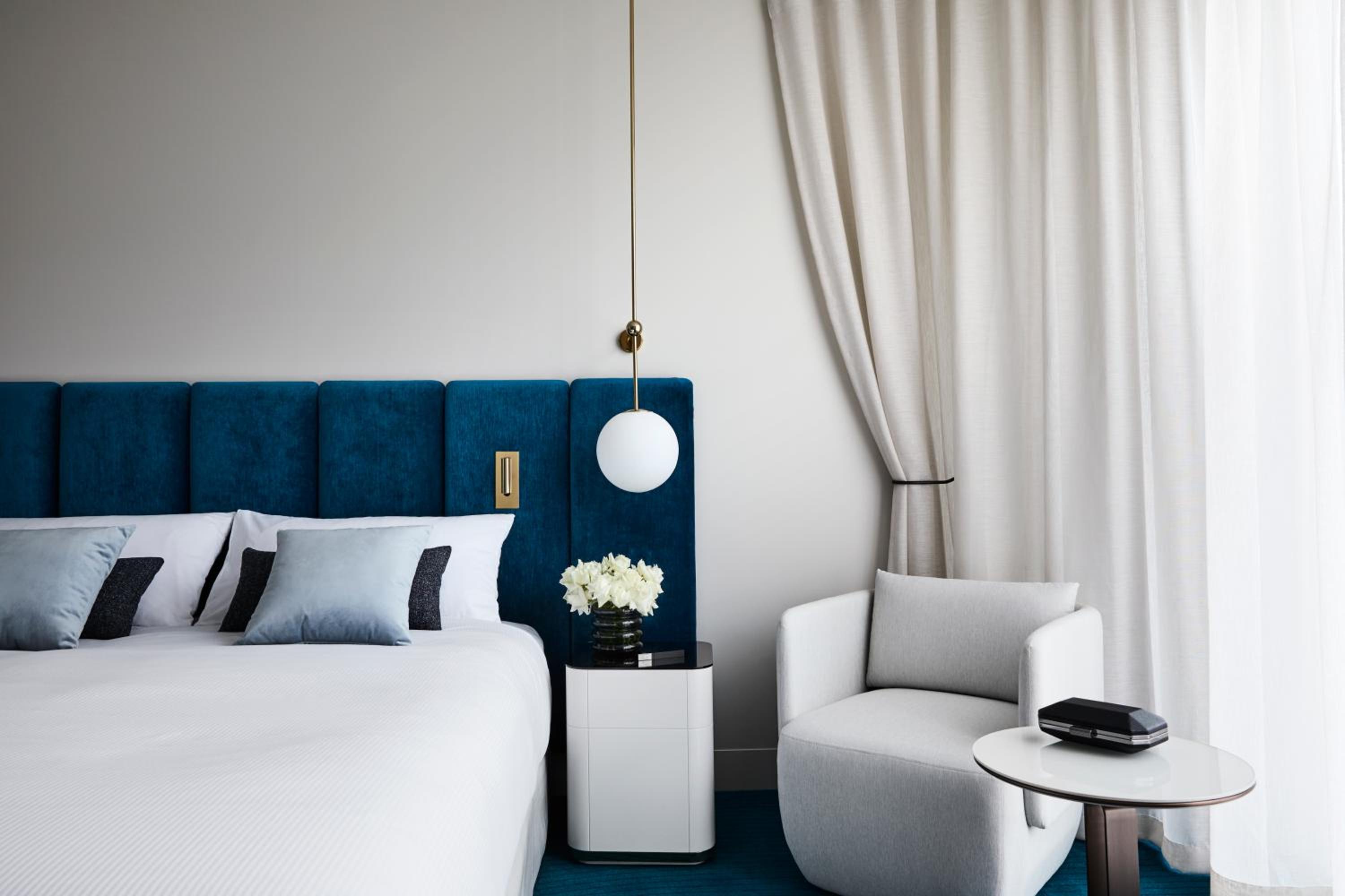 Classic King Room - Photo 5
