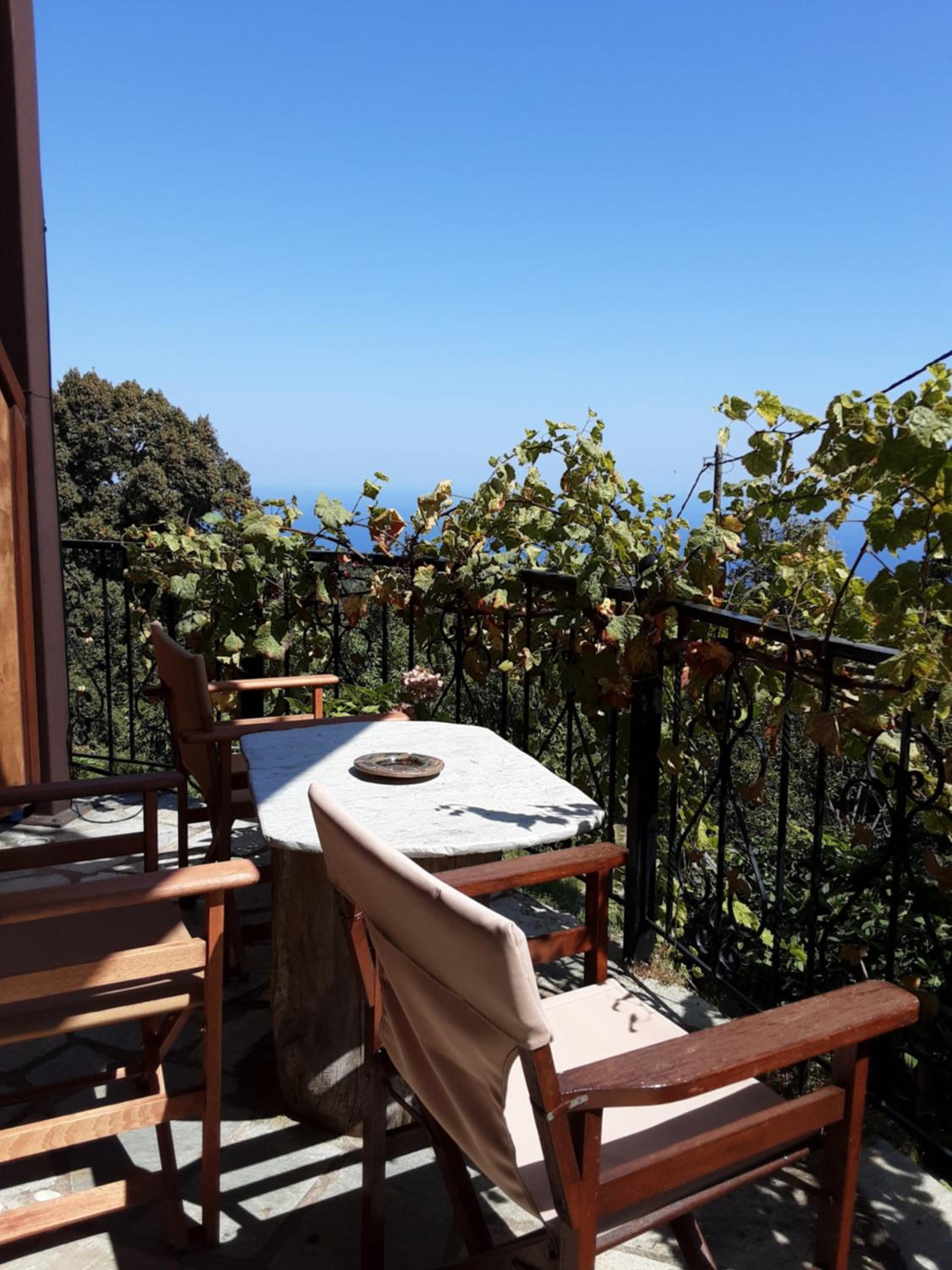 Quadruple Room with Balcony photo 2