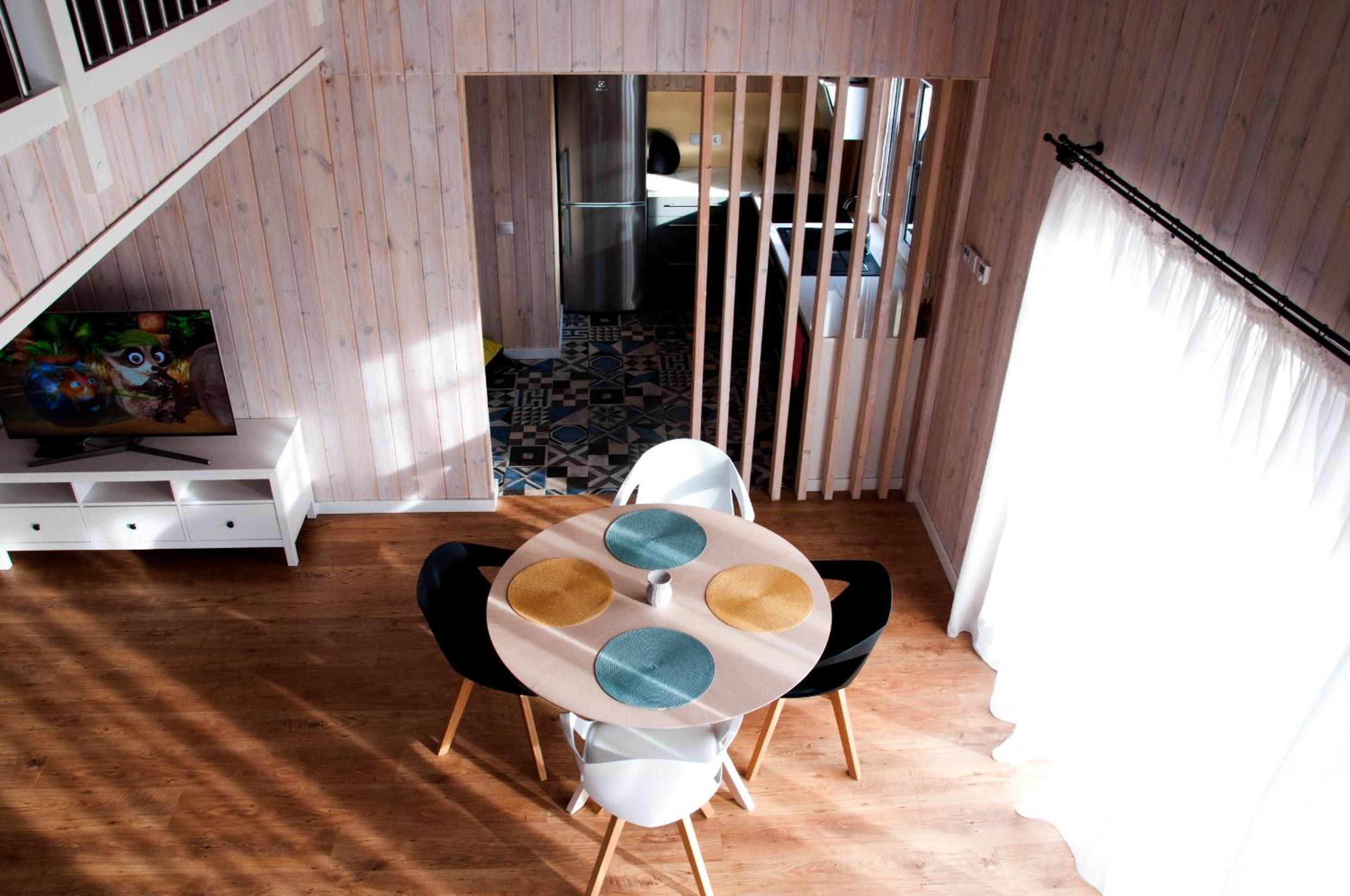 Two-Bedroom House - Photo 13