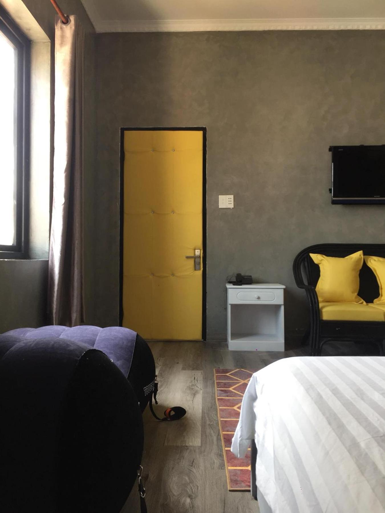 Studio Apartment - Photo 5
